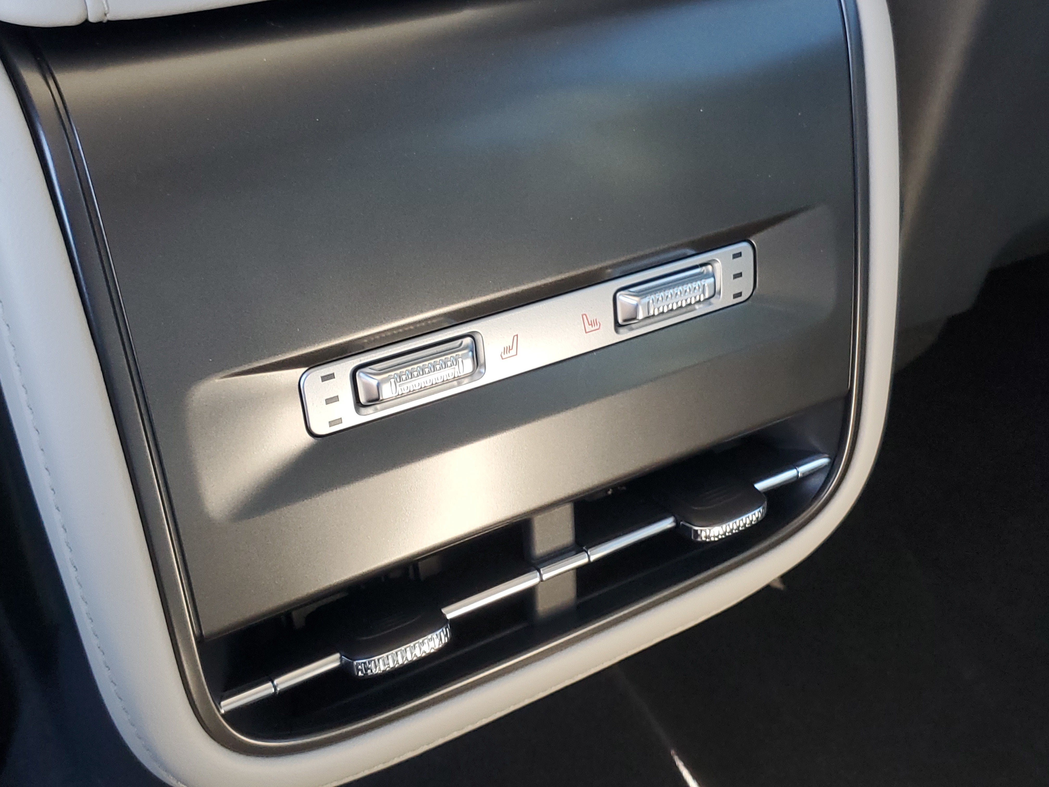 2026 Lincoln Nautilus Reserve Hybrid