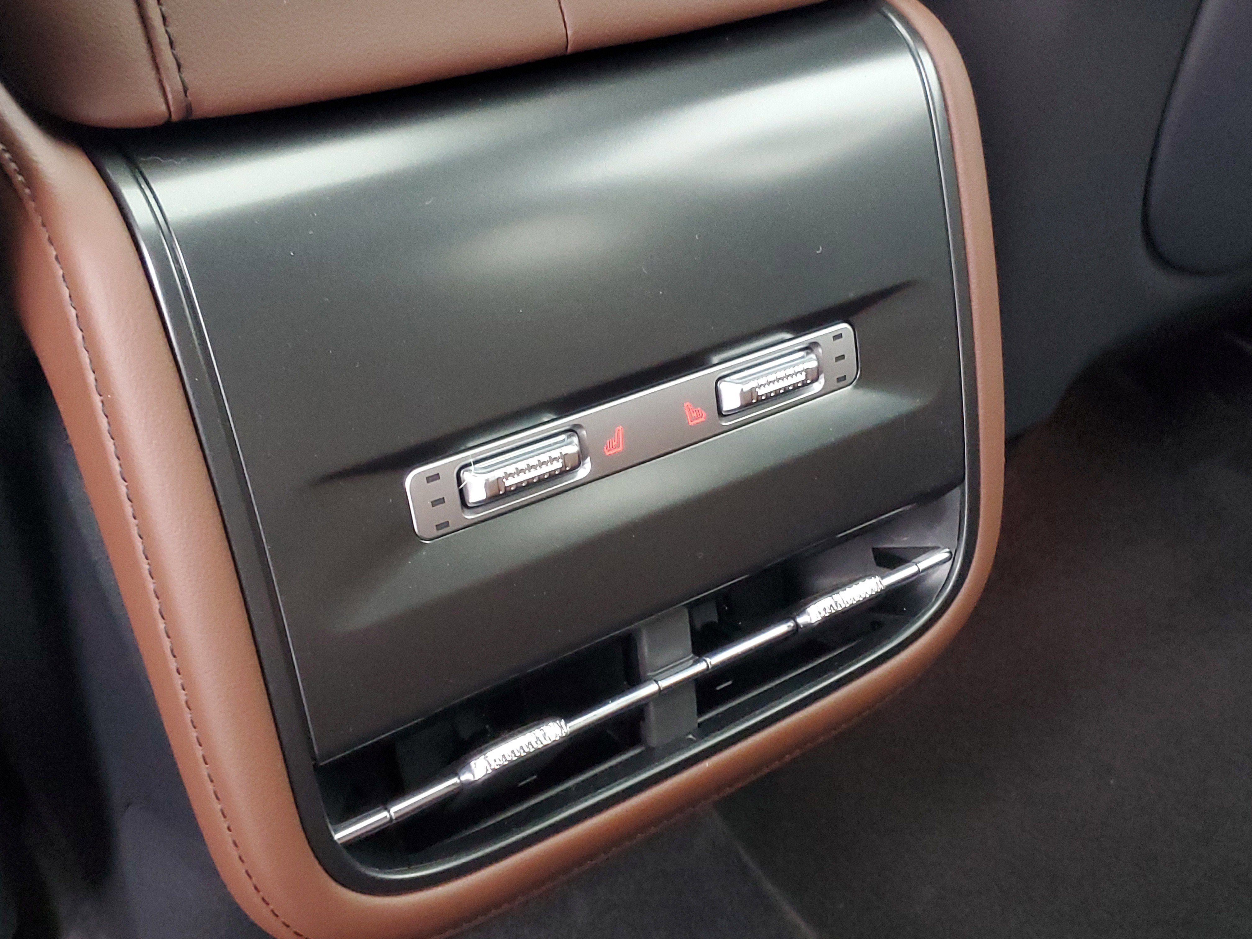 2026 Lincoln Nautilus Reserve Hybrid