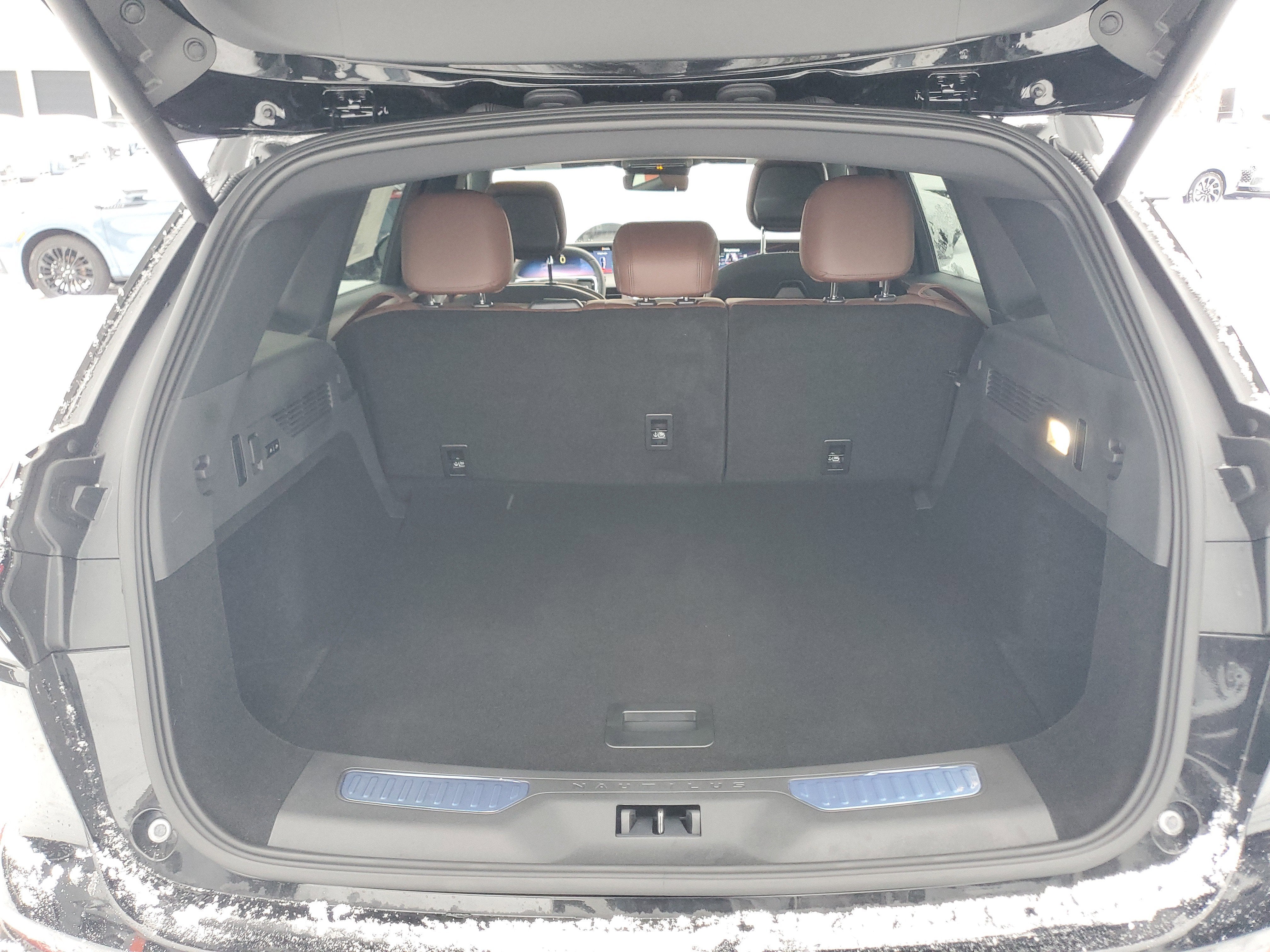 2026 Lincoln Nautilus Reserve Hybrid