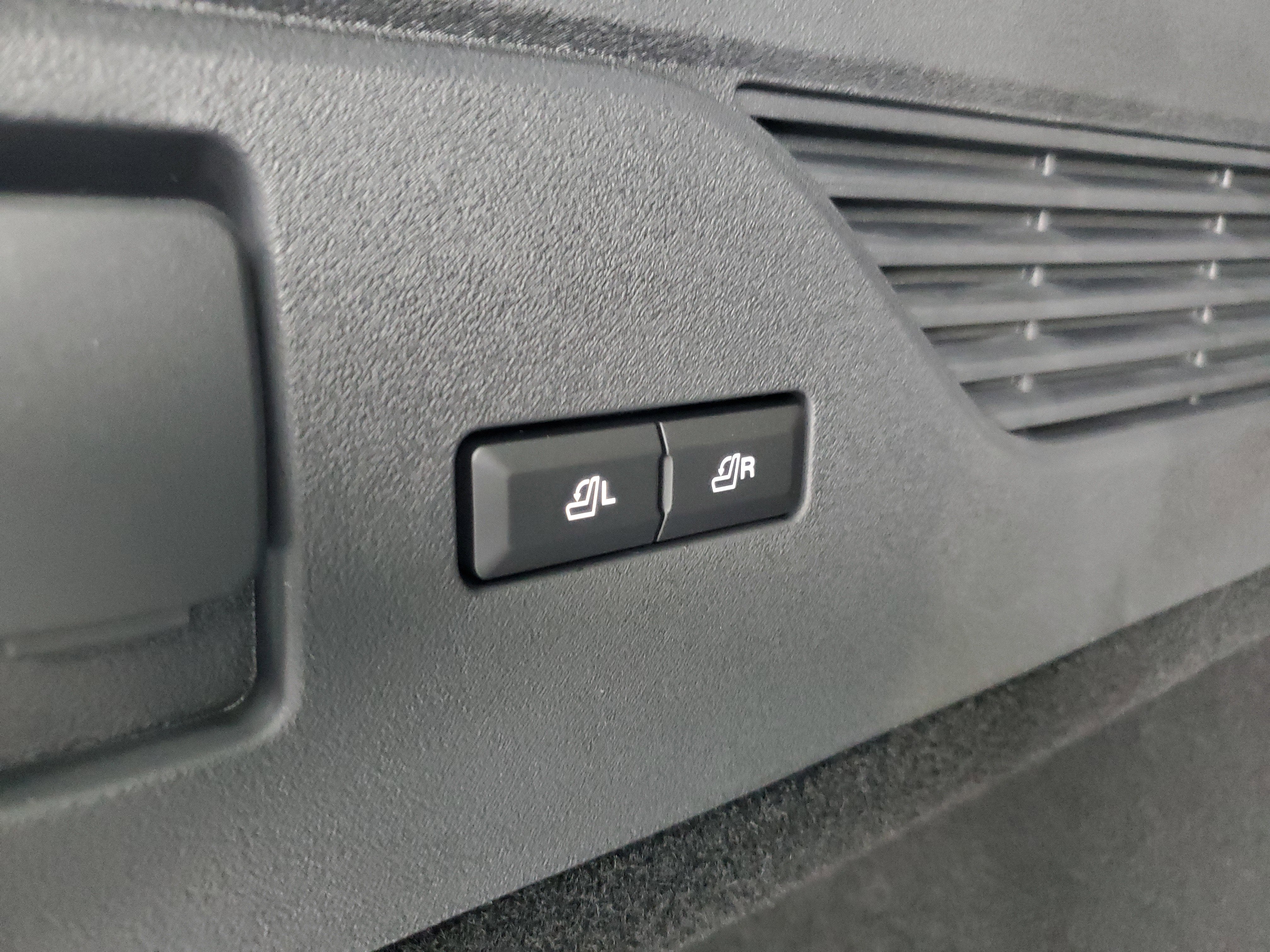 2026 Lincoln Nautilus Reserve Hybrid