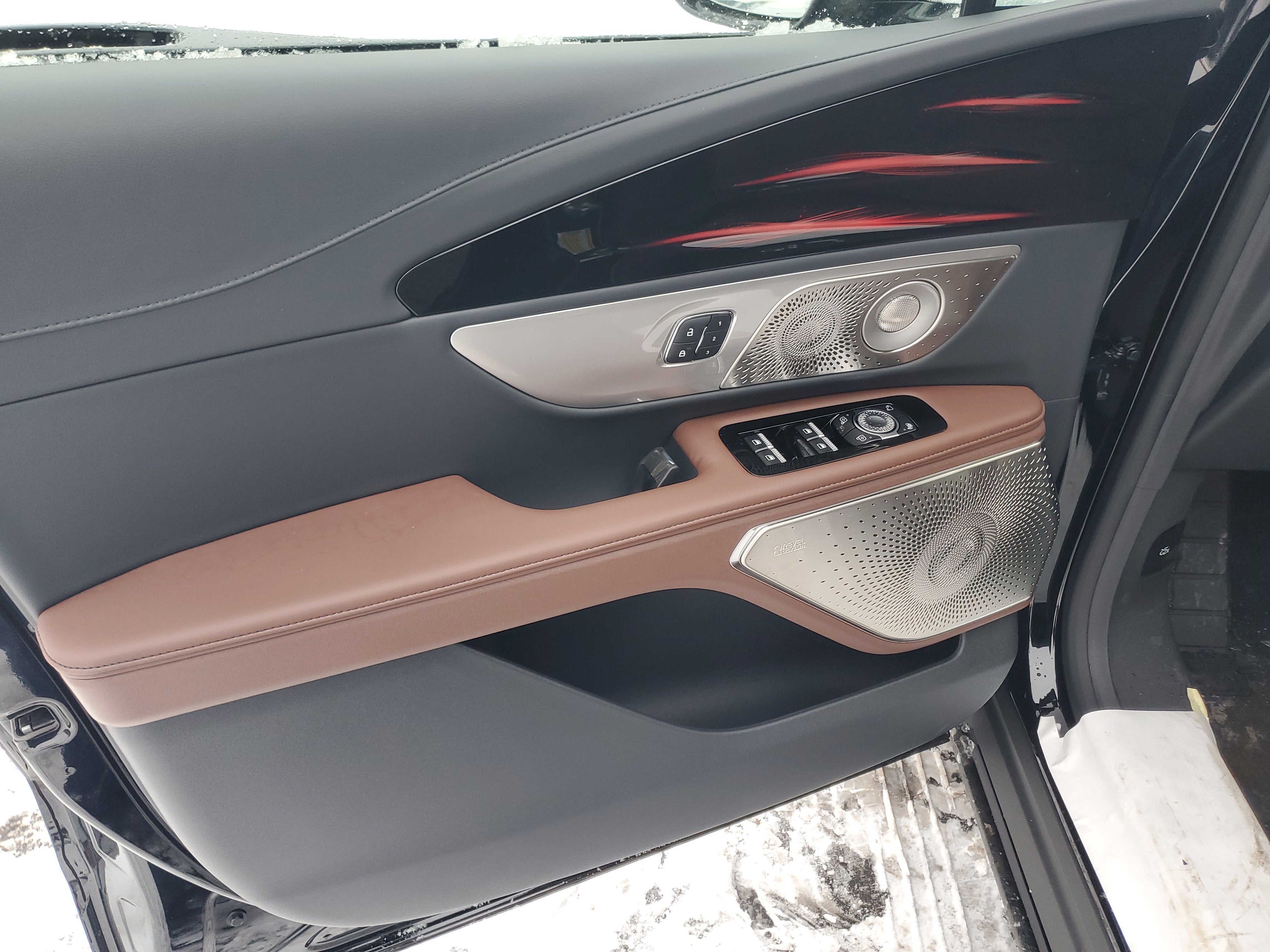 2026 Lincoln Nautilus Reserve Hybrid