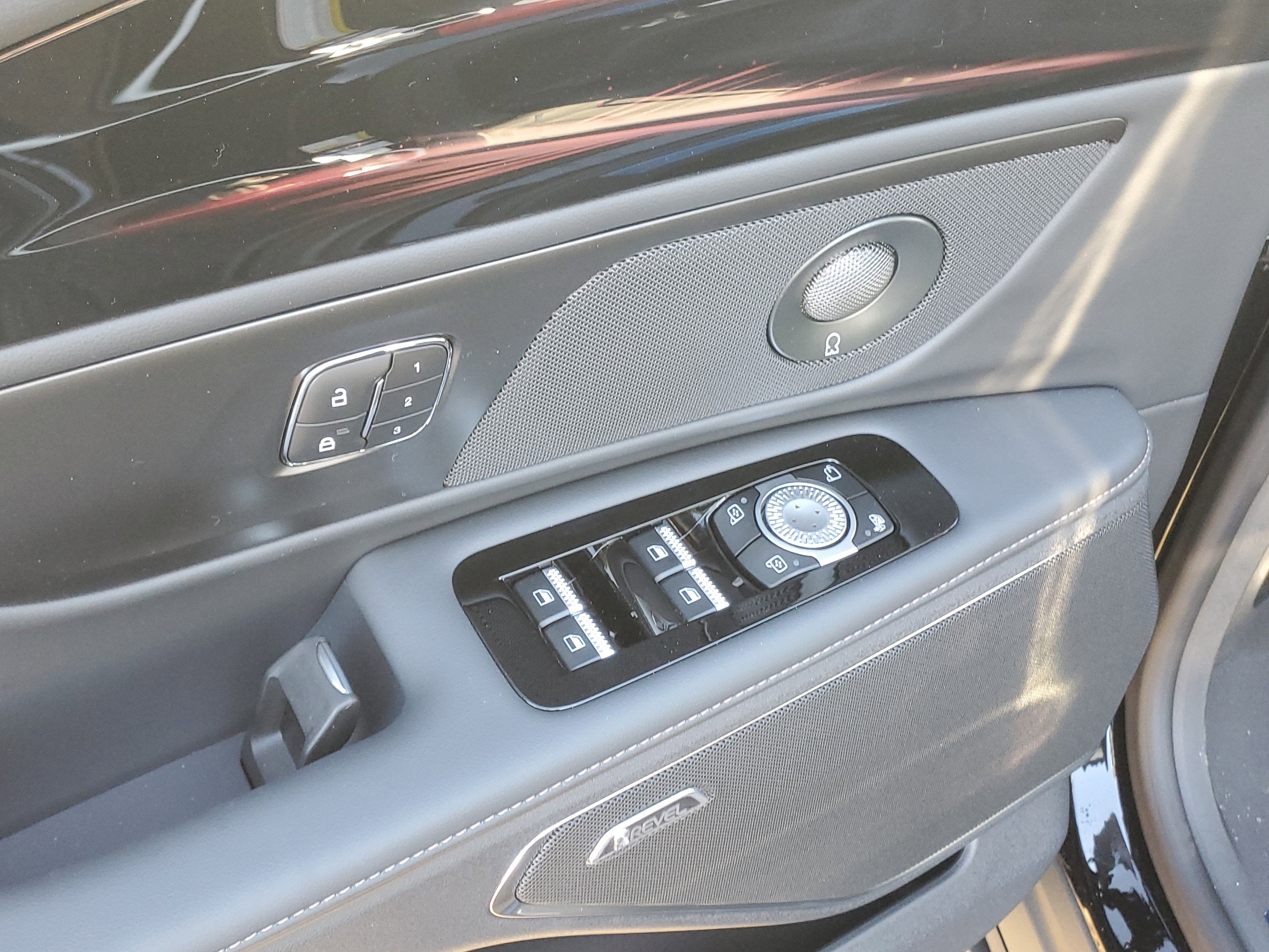 2026 Lincoln Nautilus Reserve Hybrid