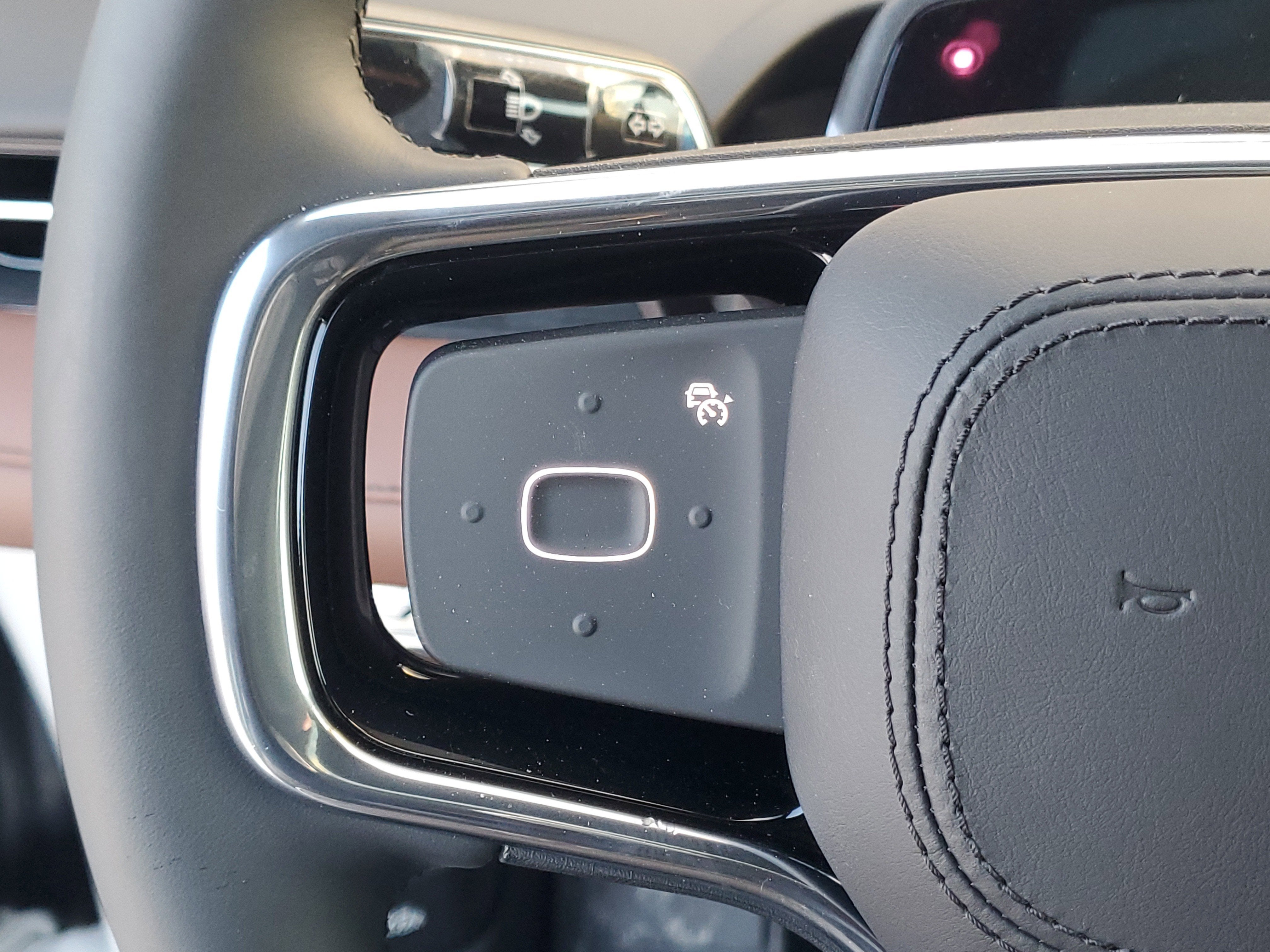 2026 Lincoln Nautilus Reserve Hybrid