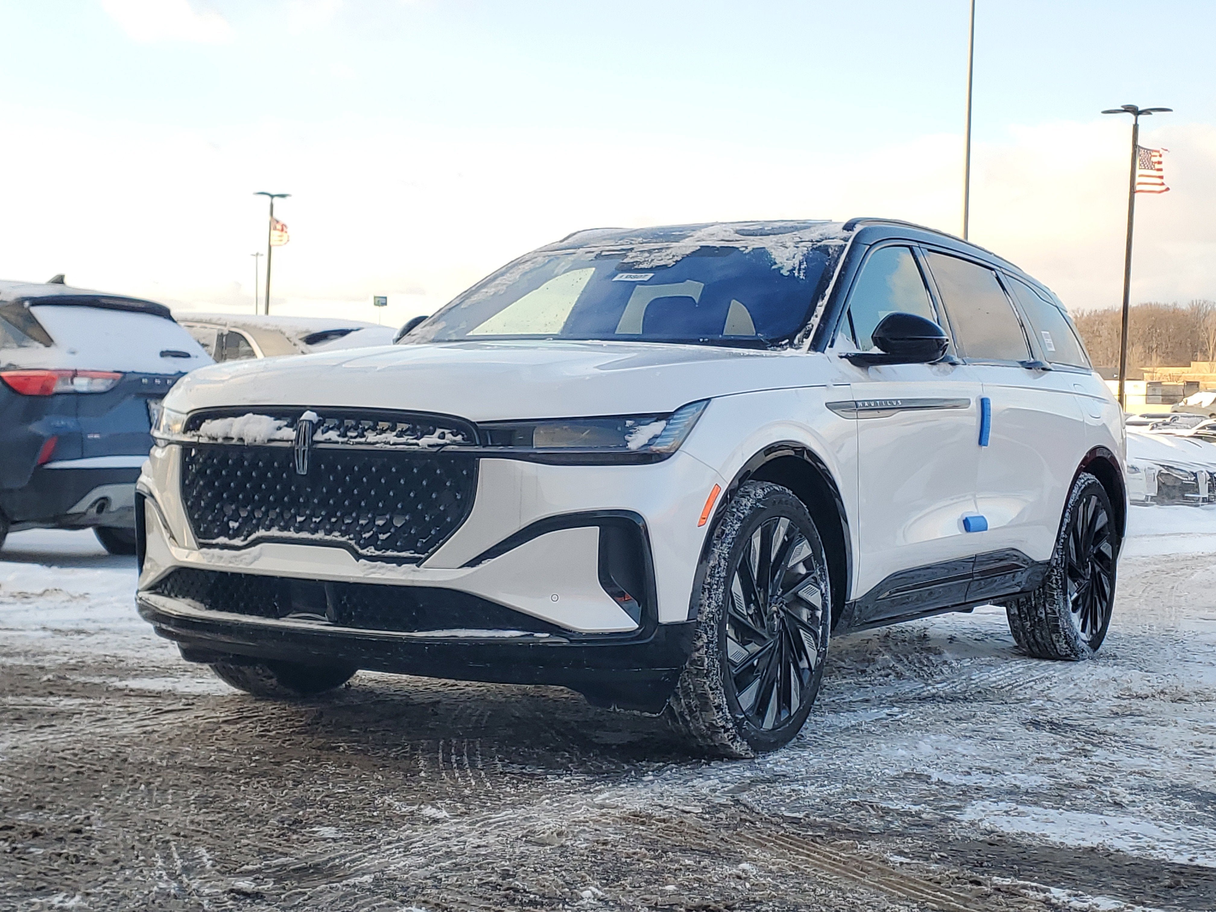 2026 Lincoln Nautilus Reserve Hybrid