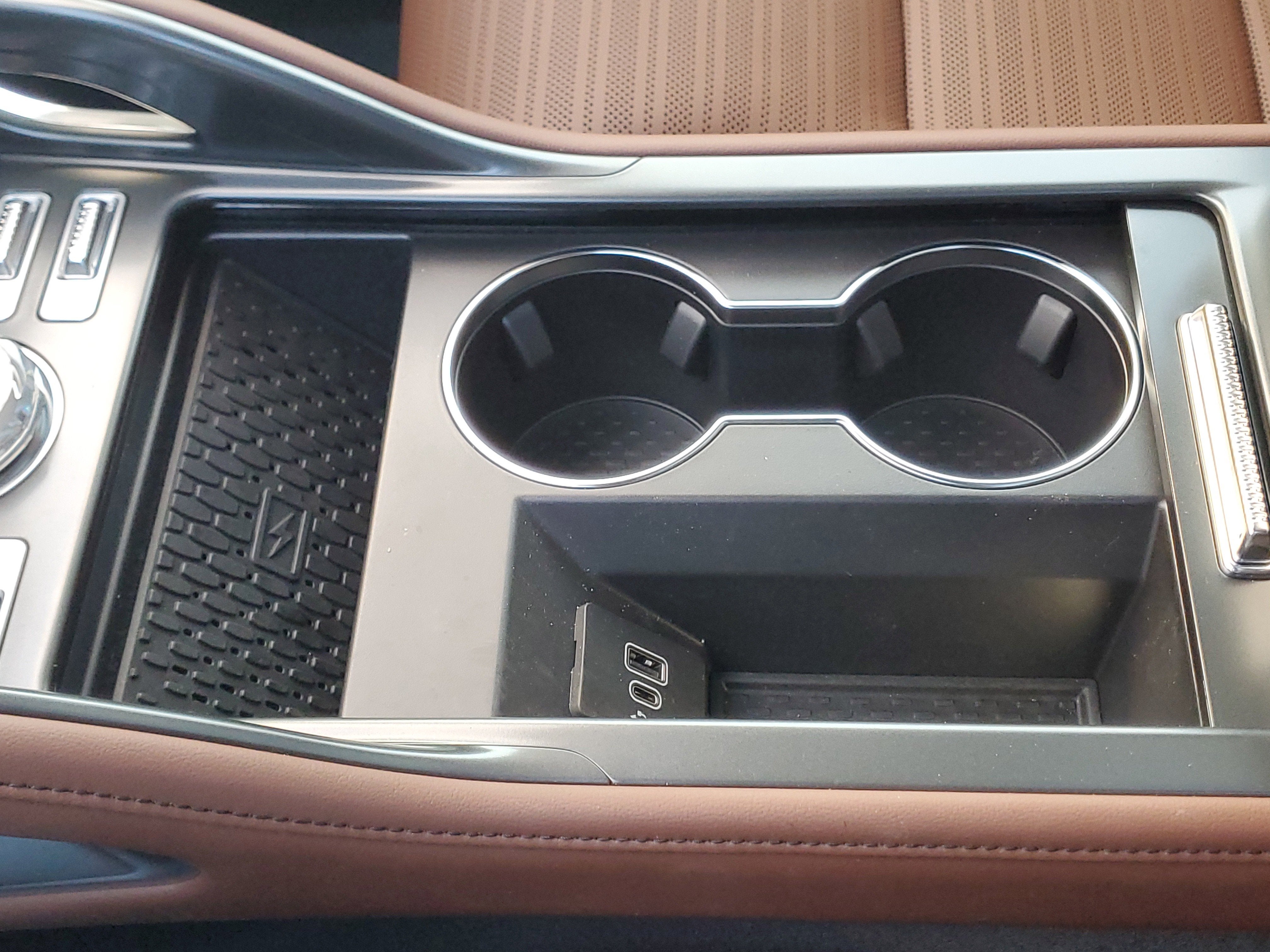 2026 Lincoln Nautilus Reserve Hybrid