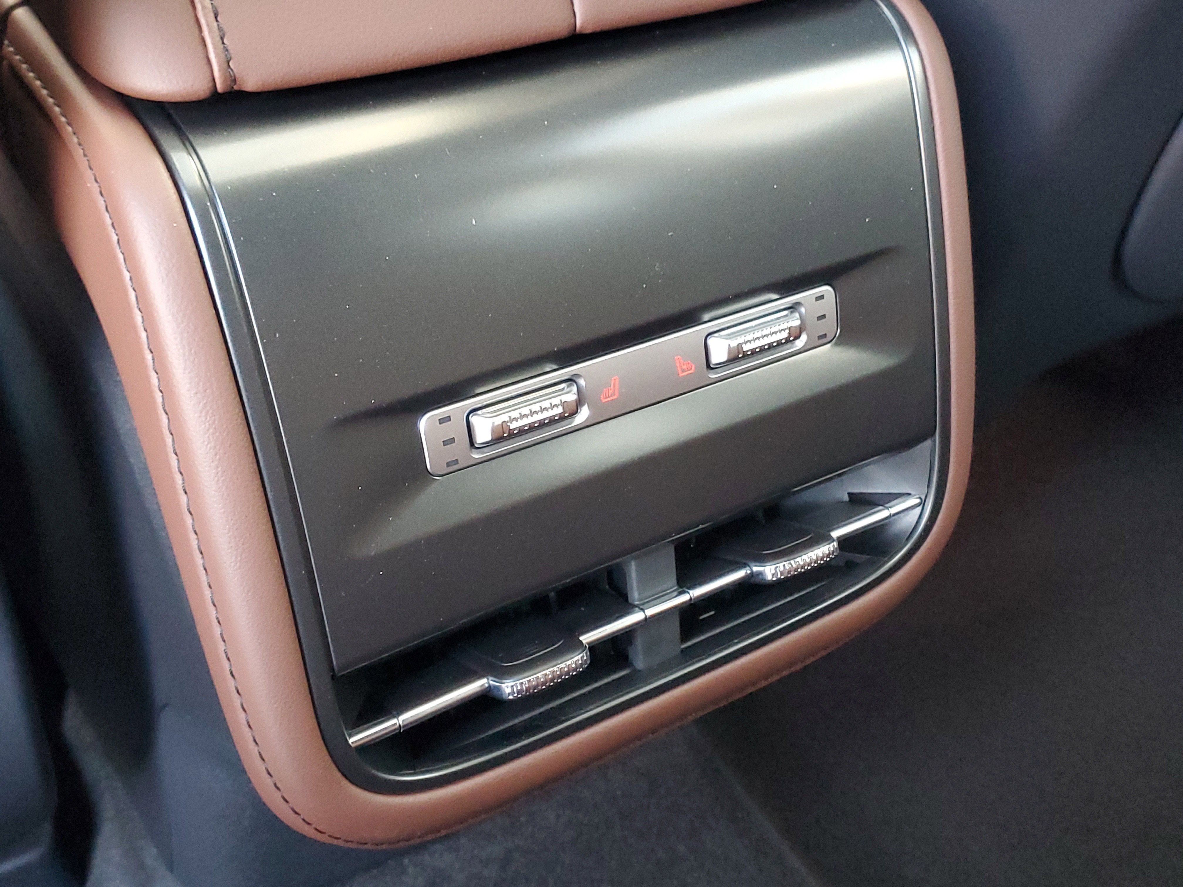 2026 Lincoln Nautilus Reserve Hybrid