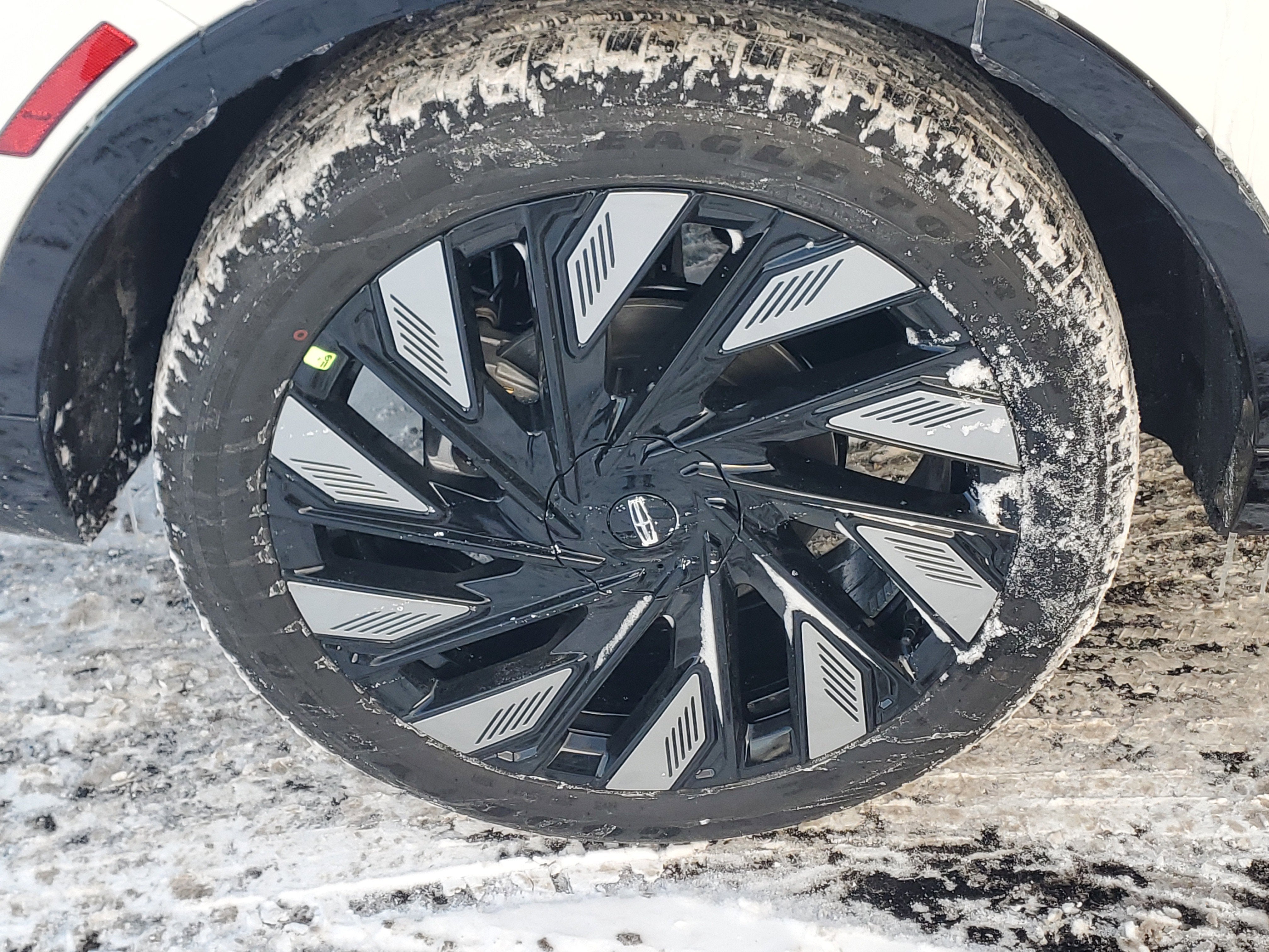 2026 Lincoln Nautilus Reserve Hybrid