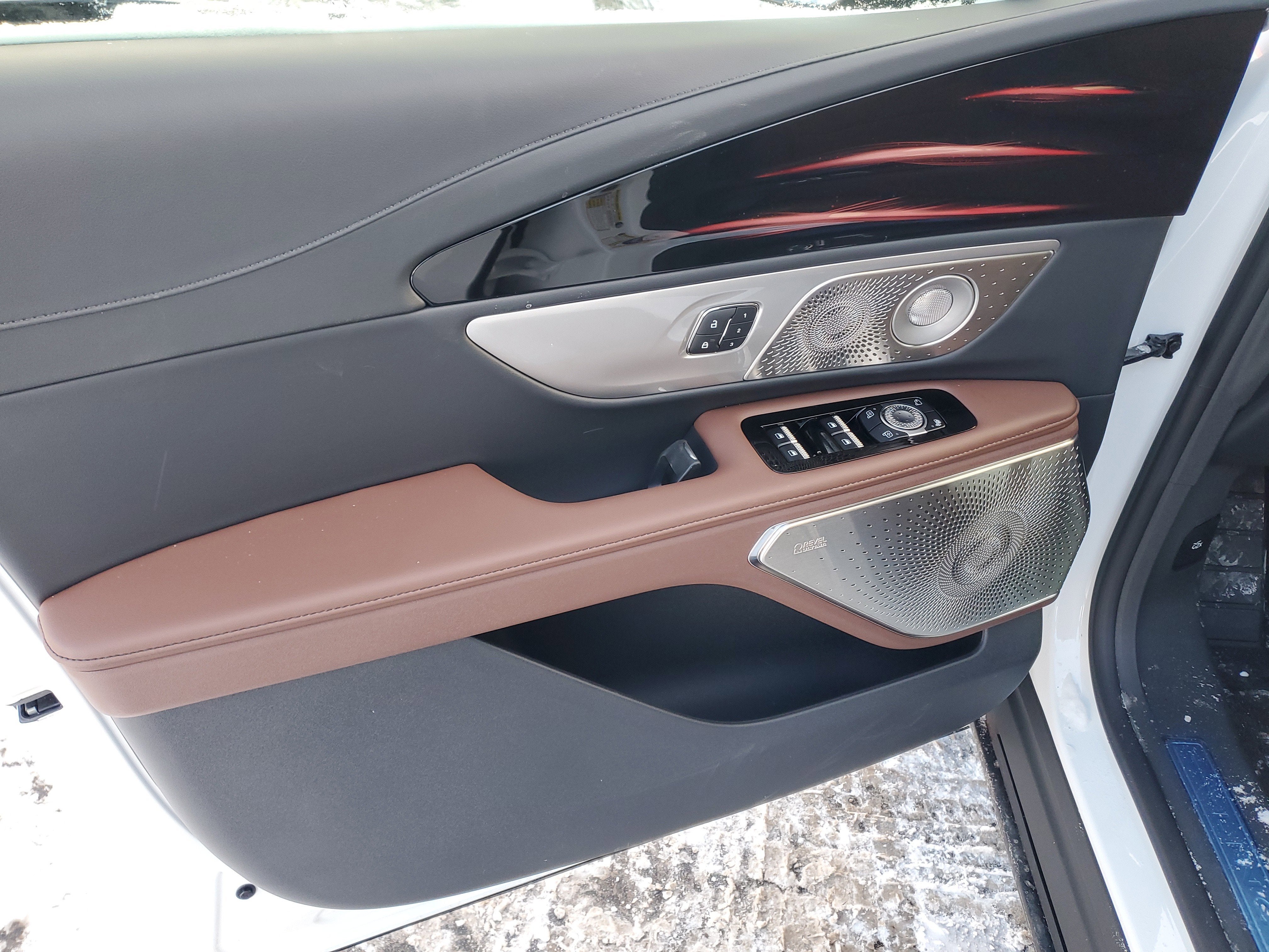 2026 Lincoln Nautilus Reserve Hybrid