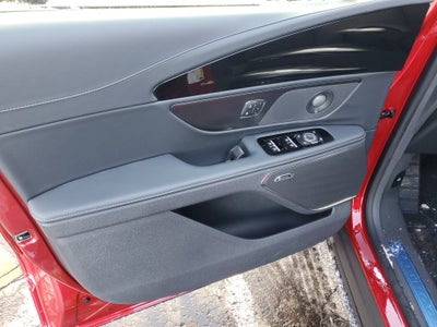 2026 Lincoln Nautilus Reserve Hybrid