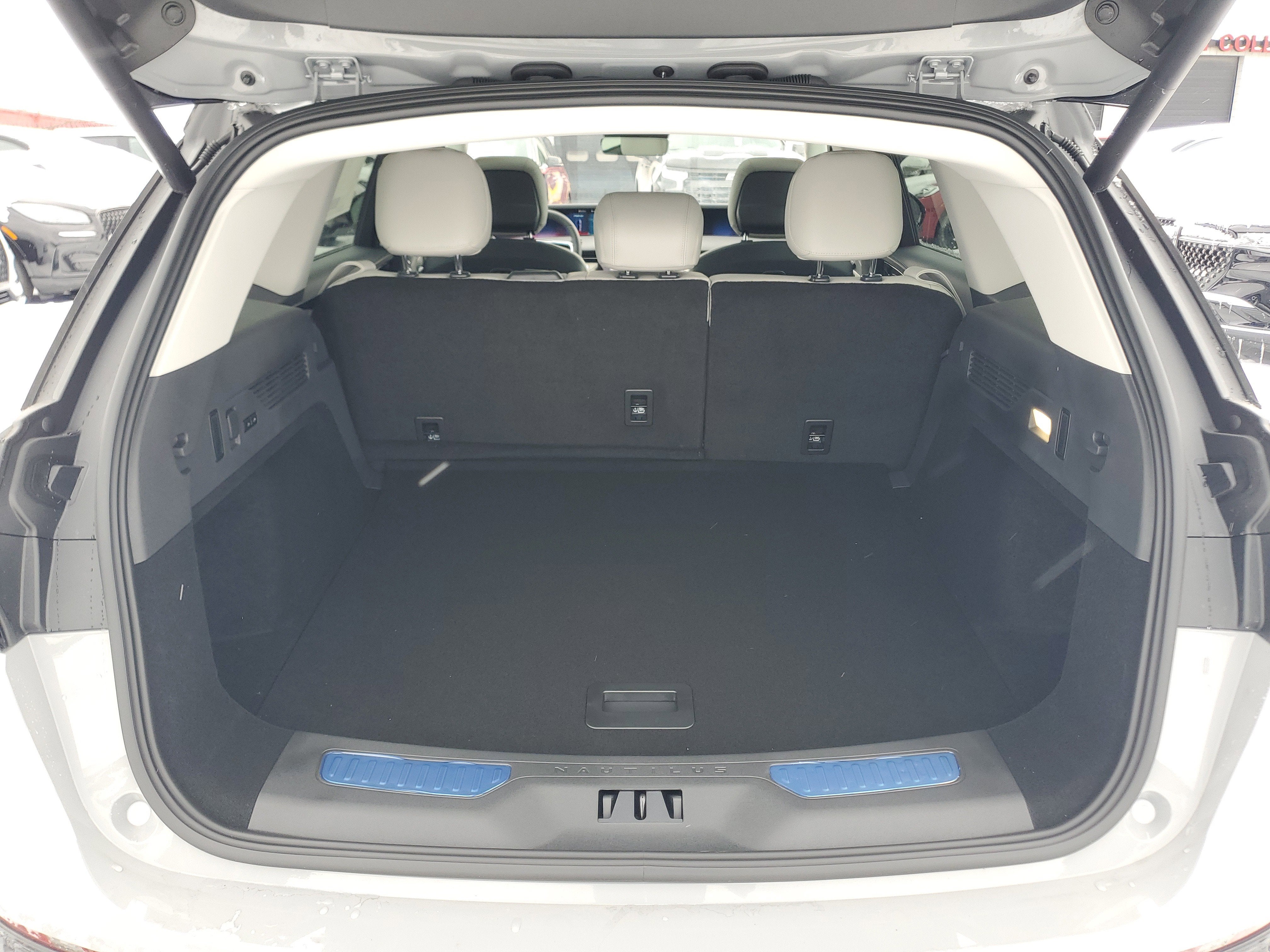 2026 Lincoln Nautilus Reserve Hybrid