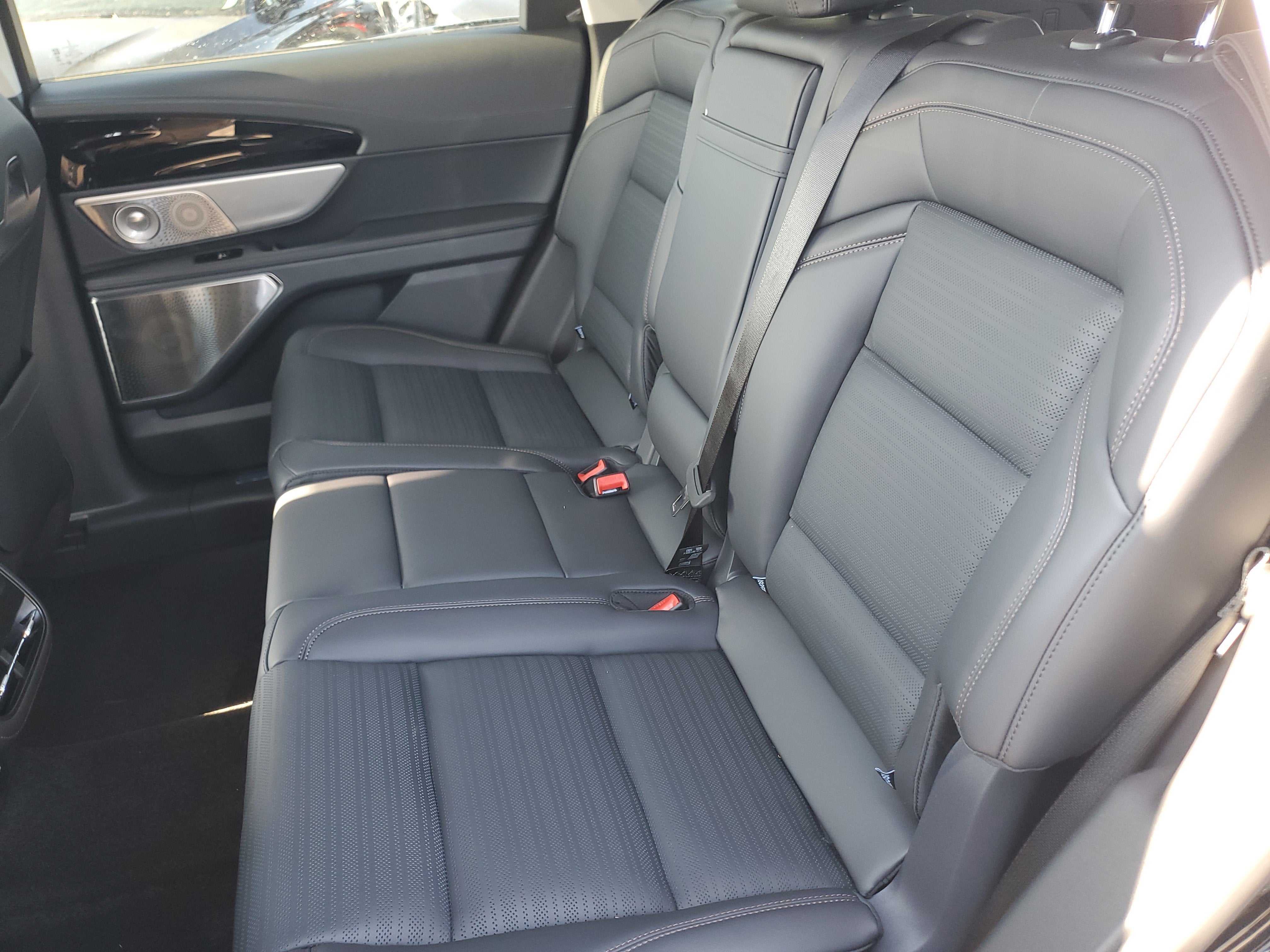 2026 Lincoln Nautilus Reserve Hybrid