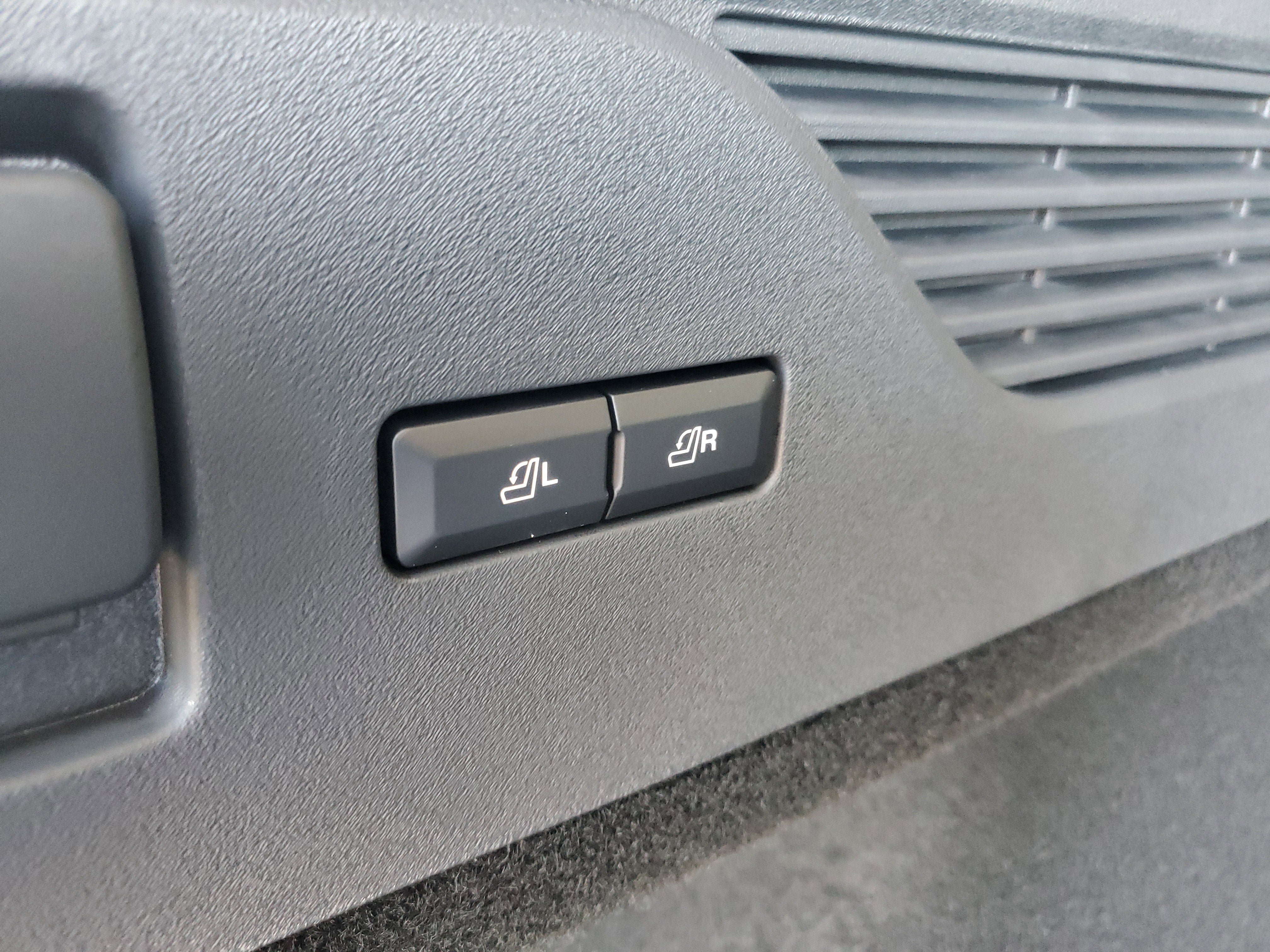 2026 Lincoln Nautilus Reserve Hybrid