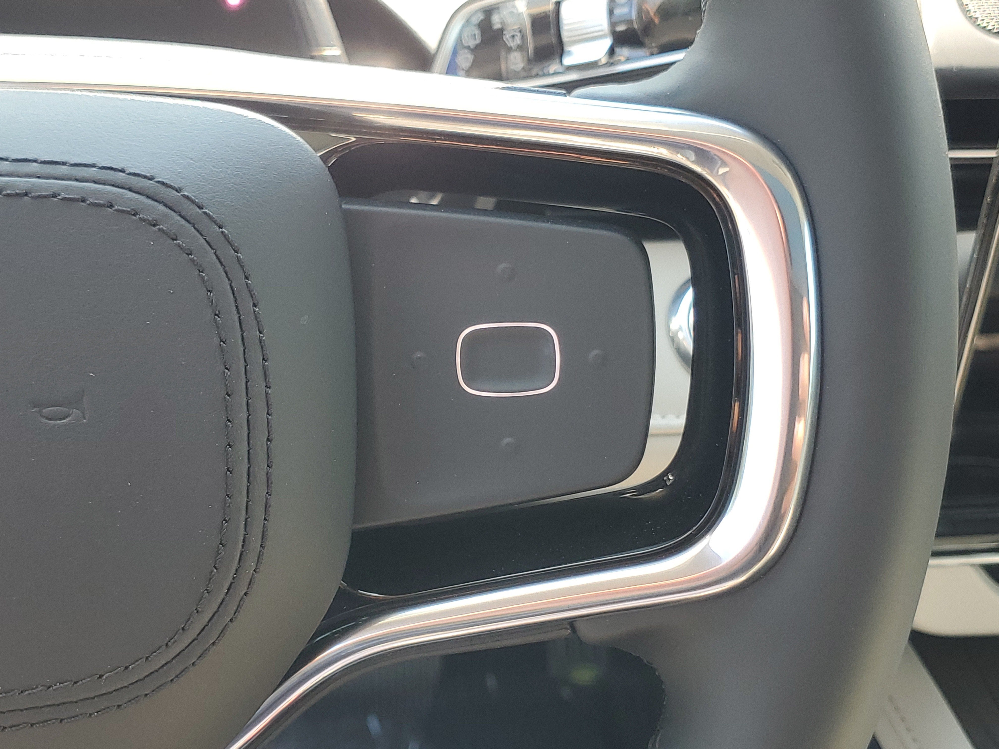 2026 Lincoln Nautilus Reserve Hybrid