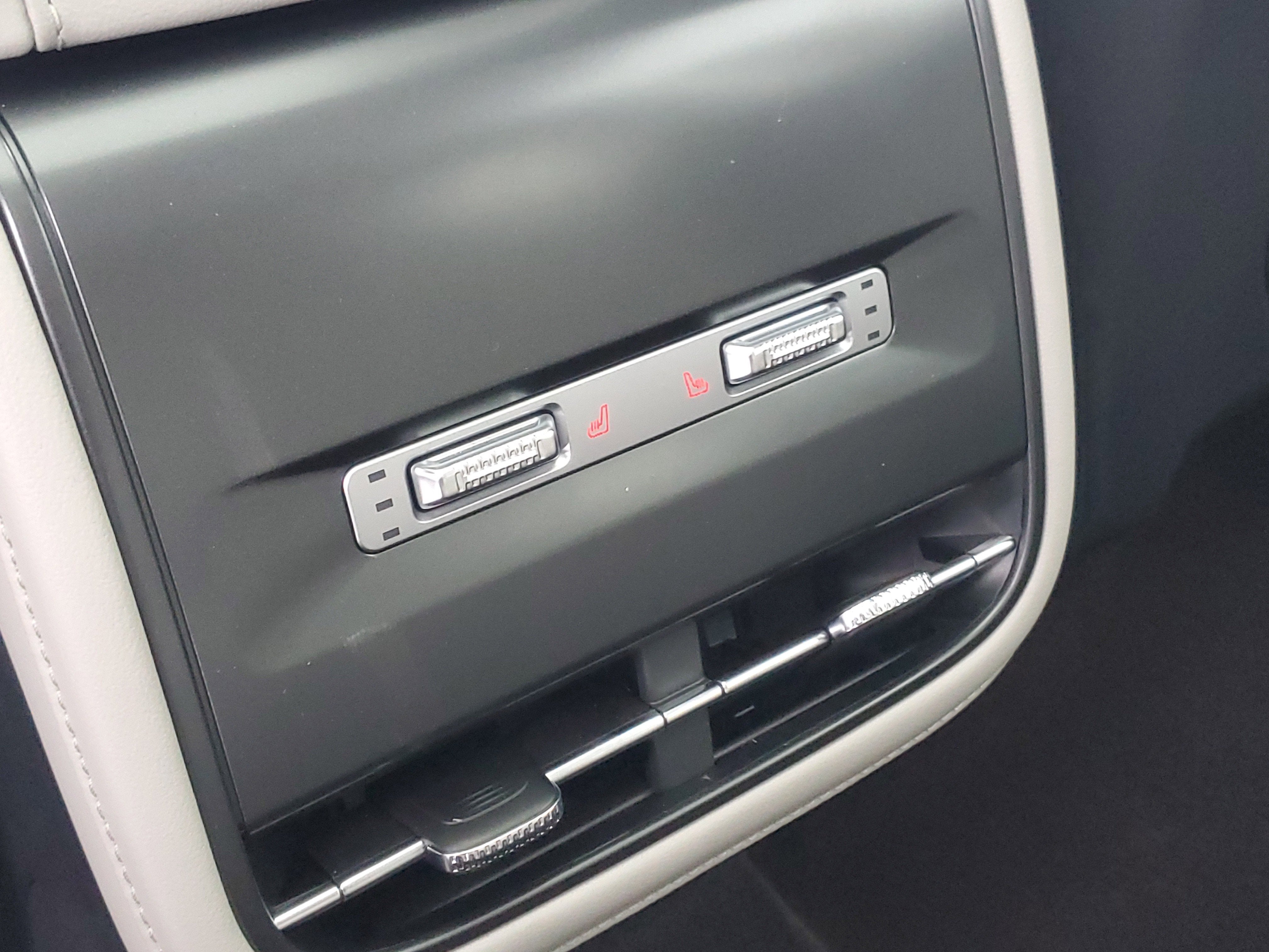 2026 Lincoln Nautilus Reserve Hybrid