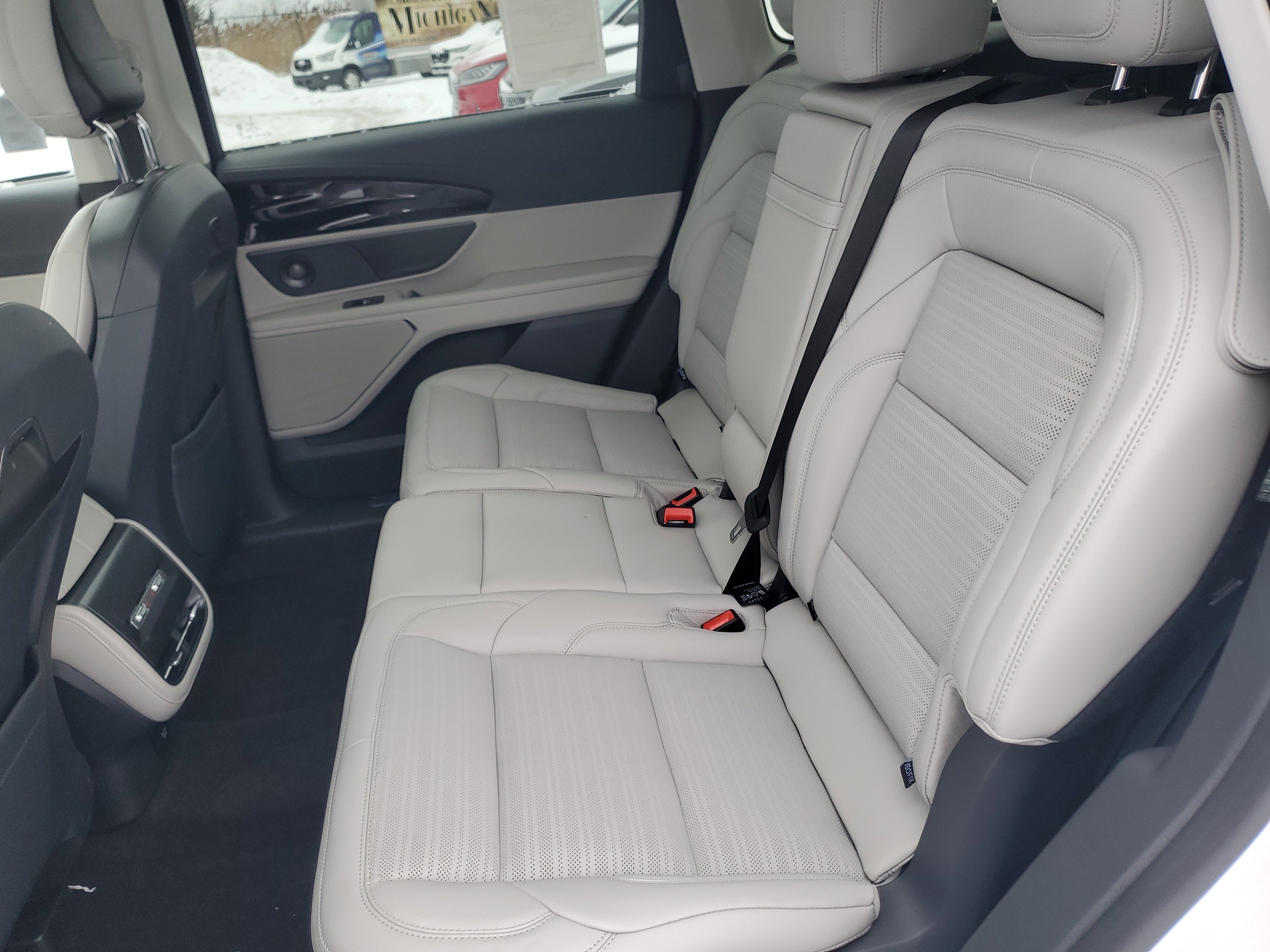 2026 Lincoln Nautilus Reserve Hybrid