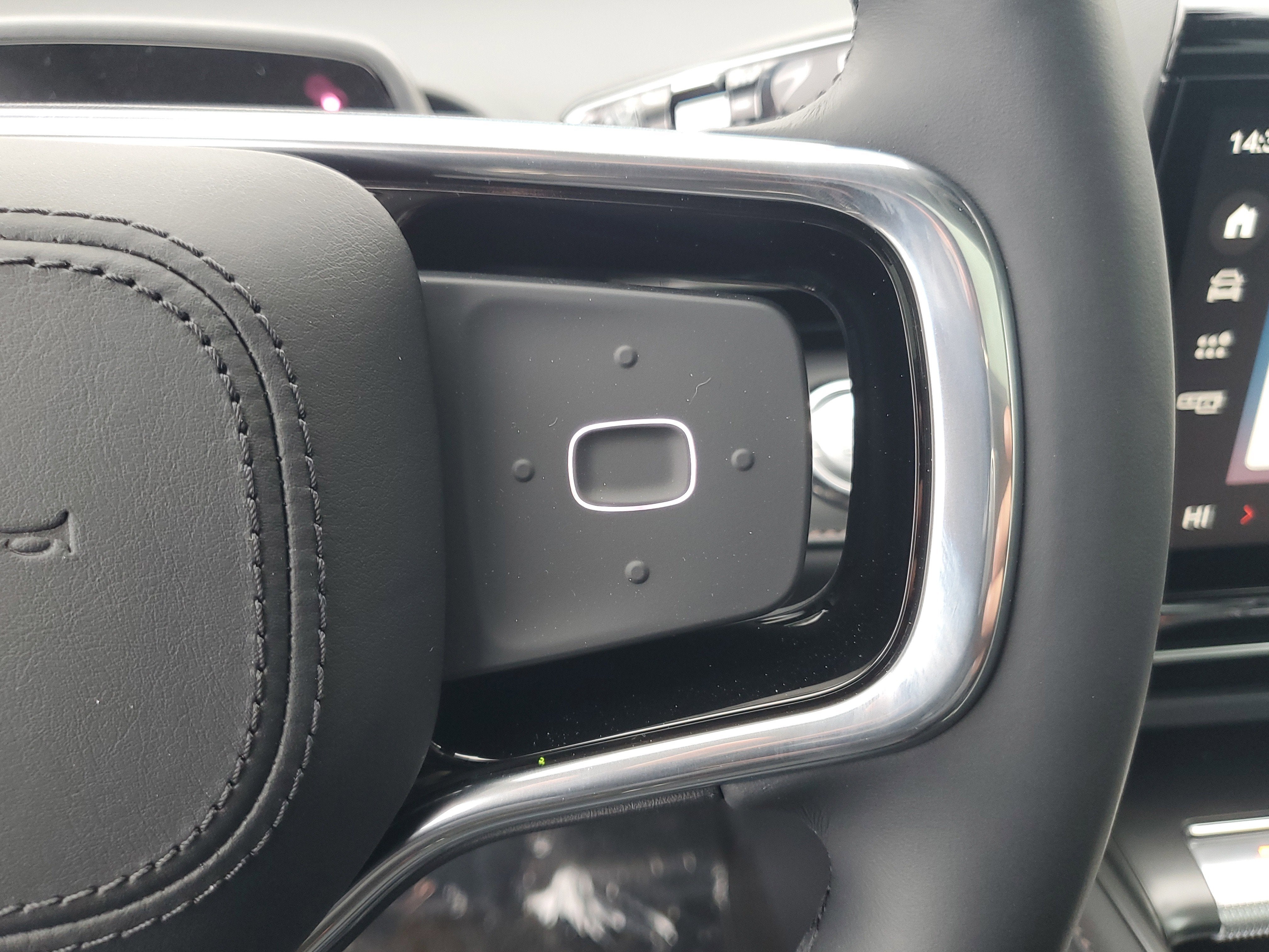 2026 Lincoln Nautilus Reserve Hybrid