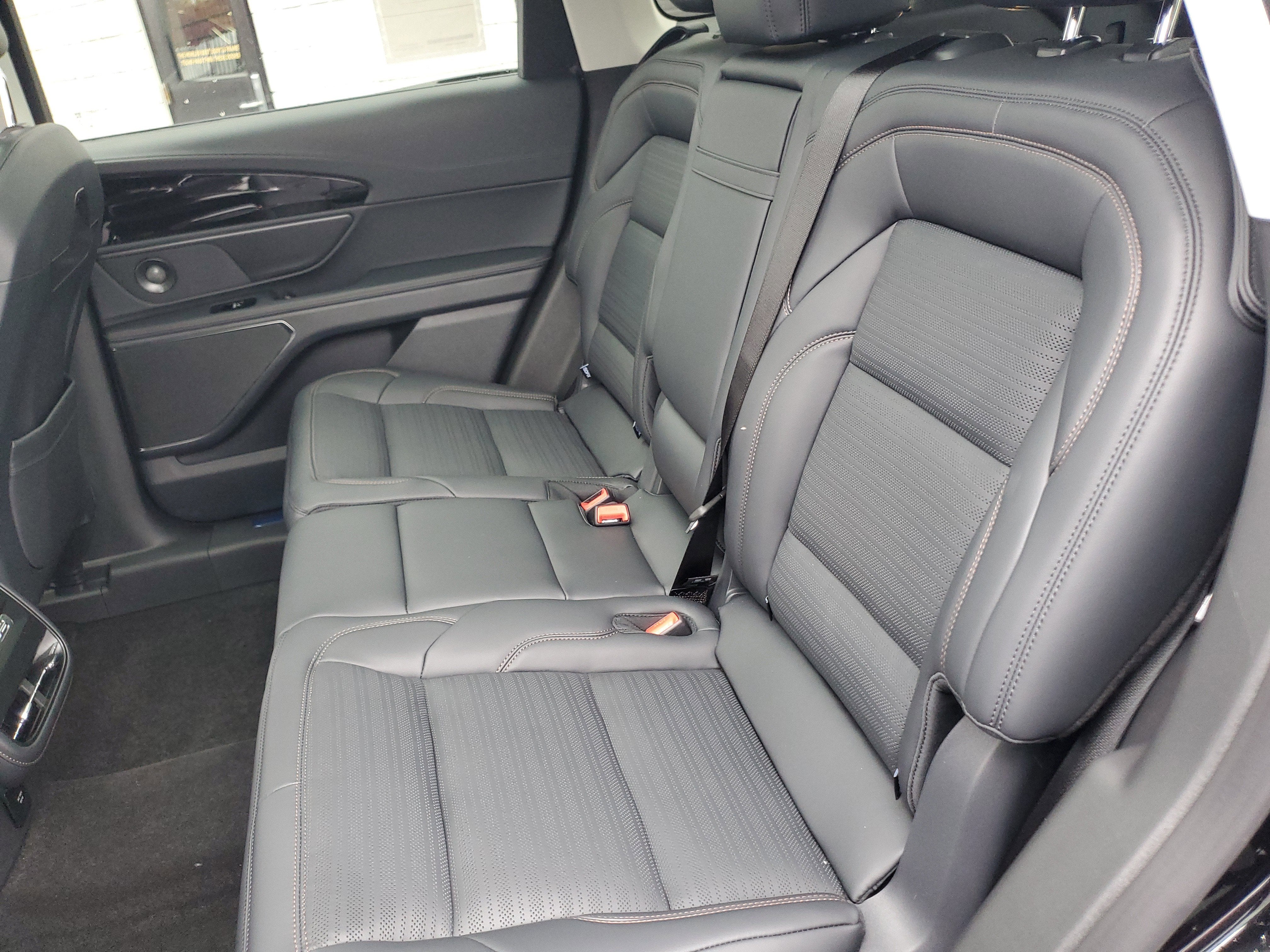 2026 Lincoln Nautilus Reserve Hybrid