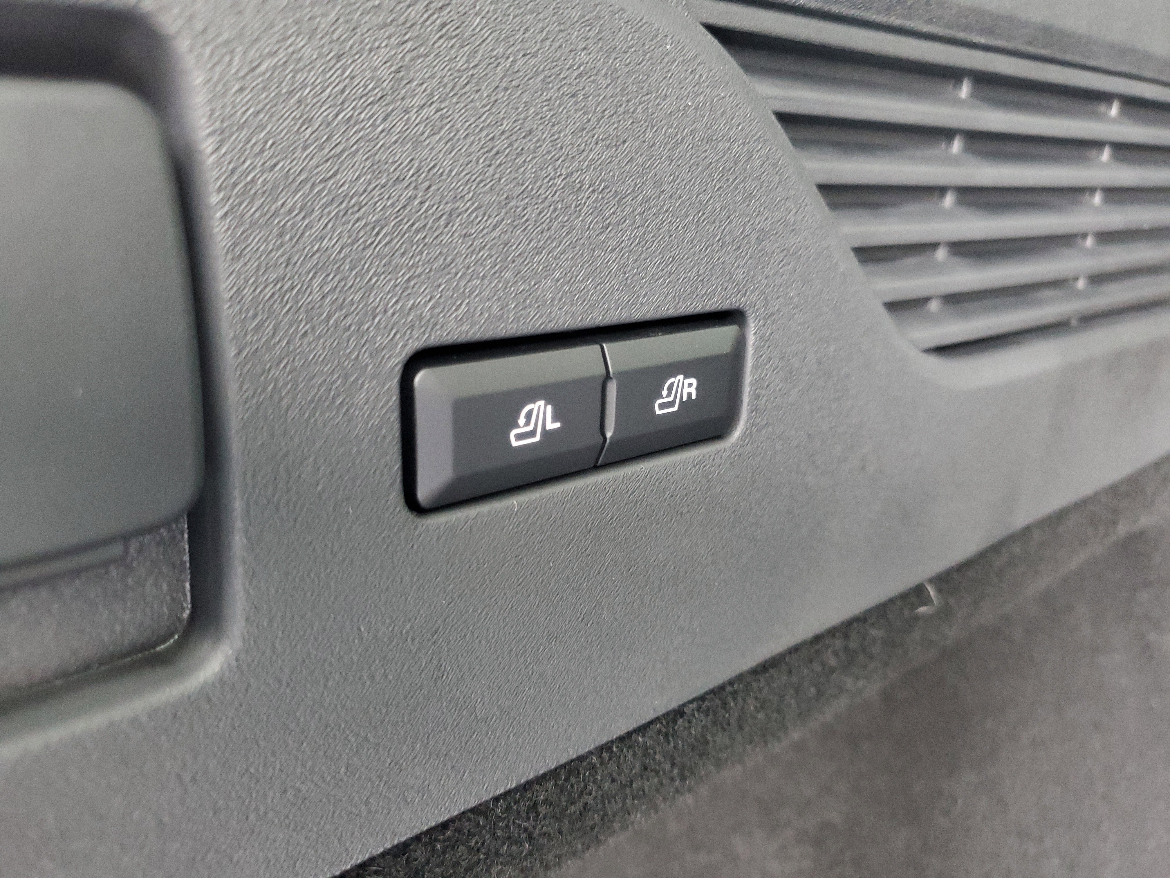 2026 Lincoln Nautilus Reserve Hybrid