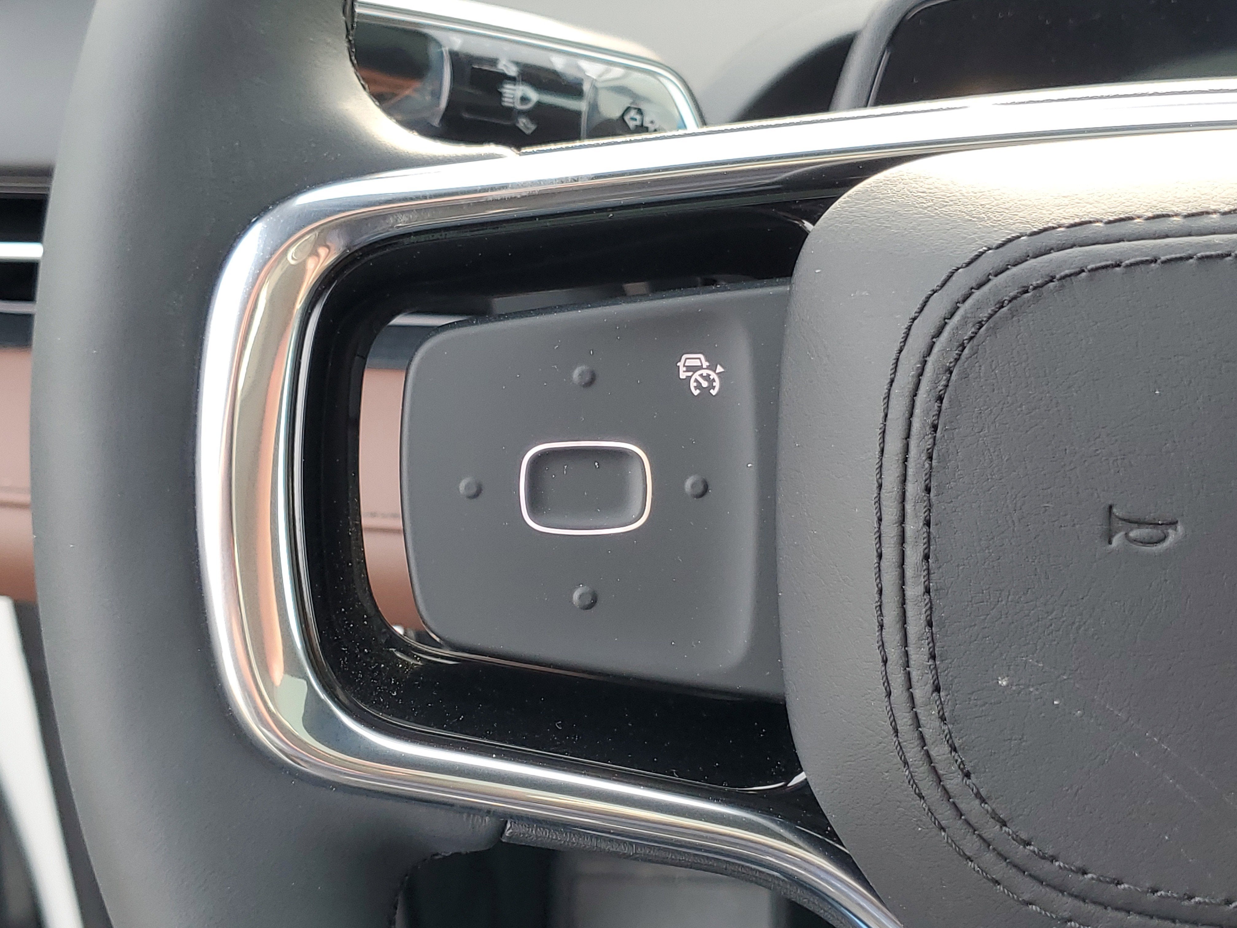 2026 Lincoln Nautilus Reserve Hybrid