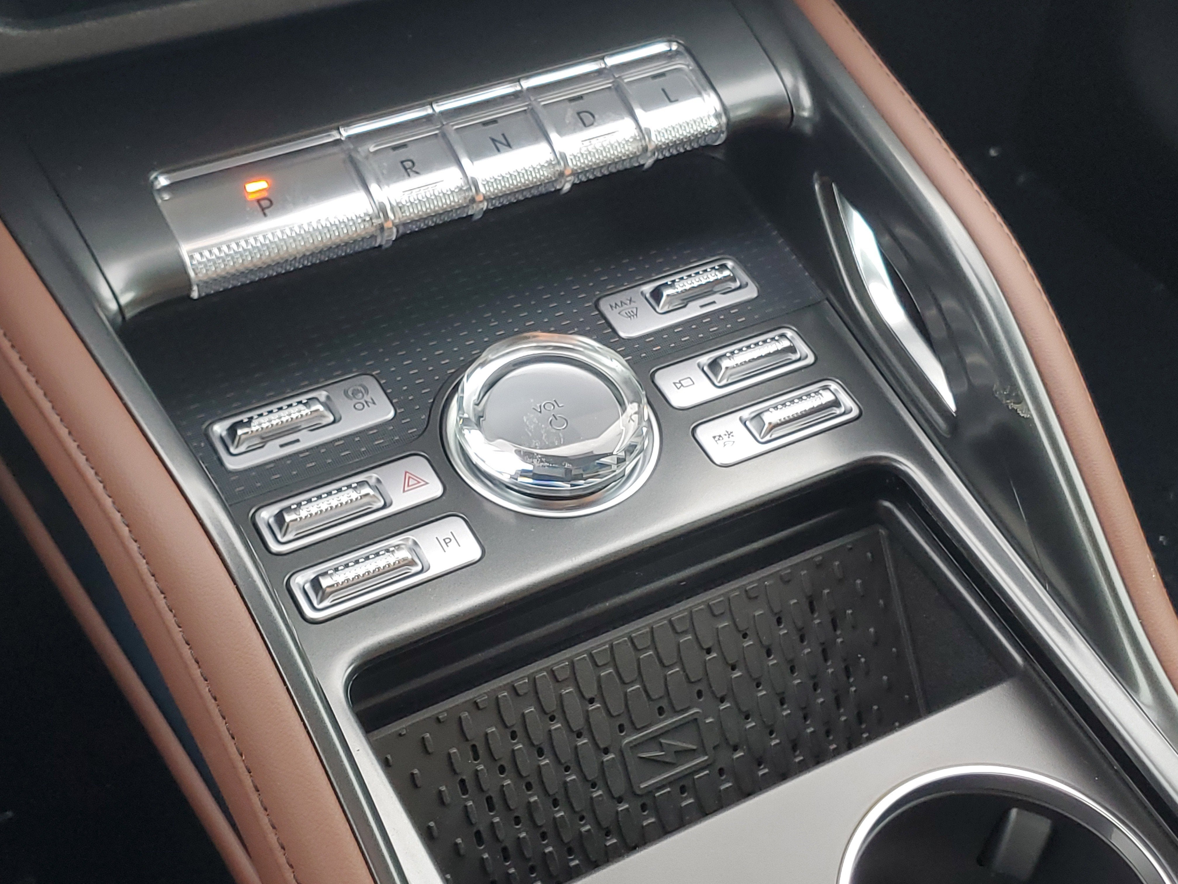 2026 Lincoln Nautilus Reserve Hybrid