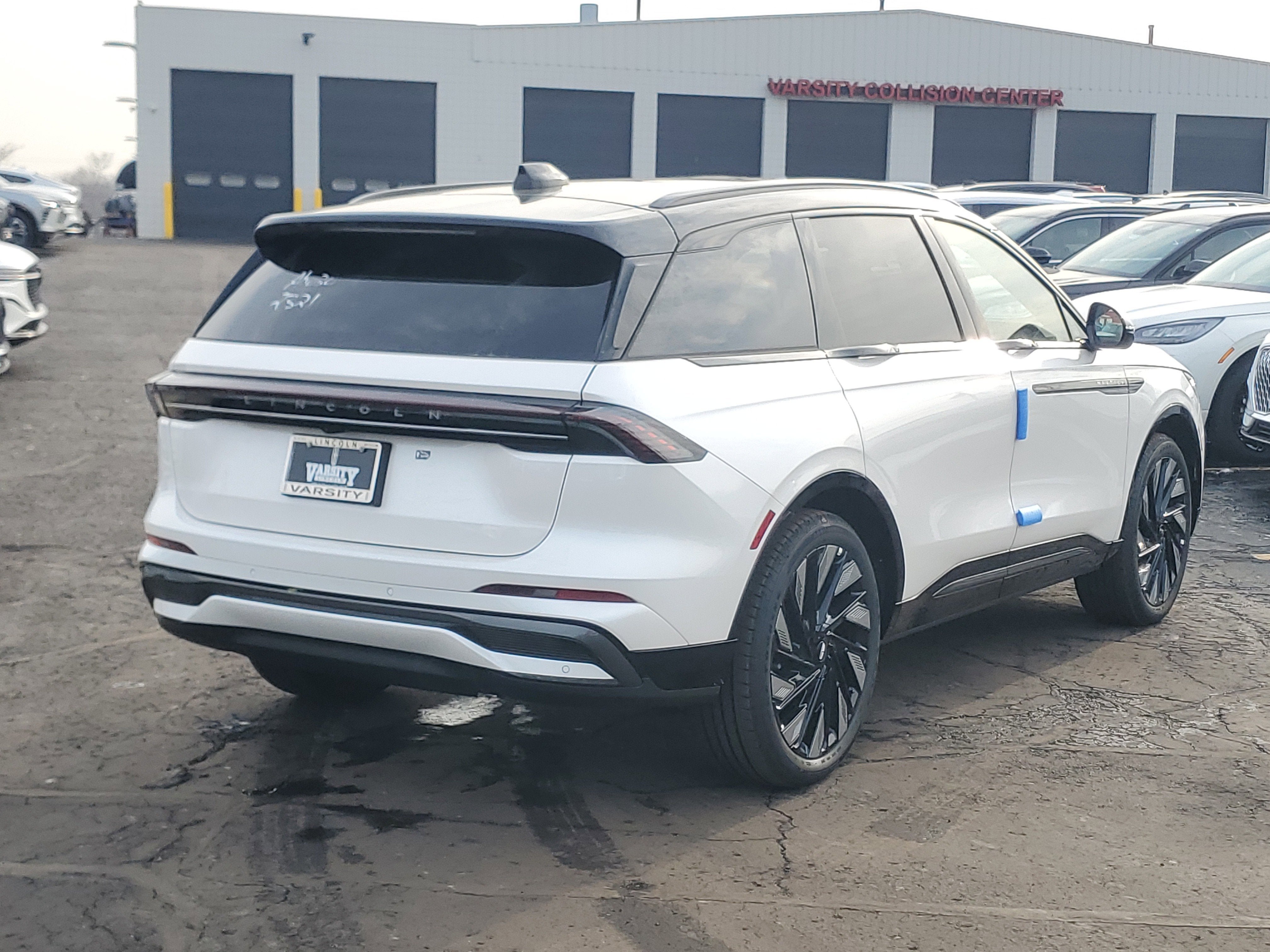 2026 Lincoln Nautilus Reserve Hybrid
