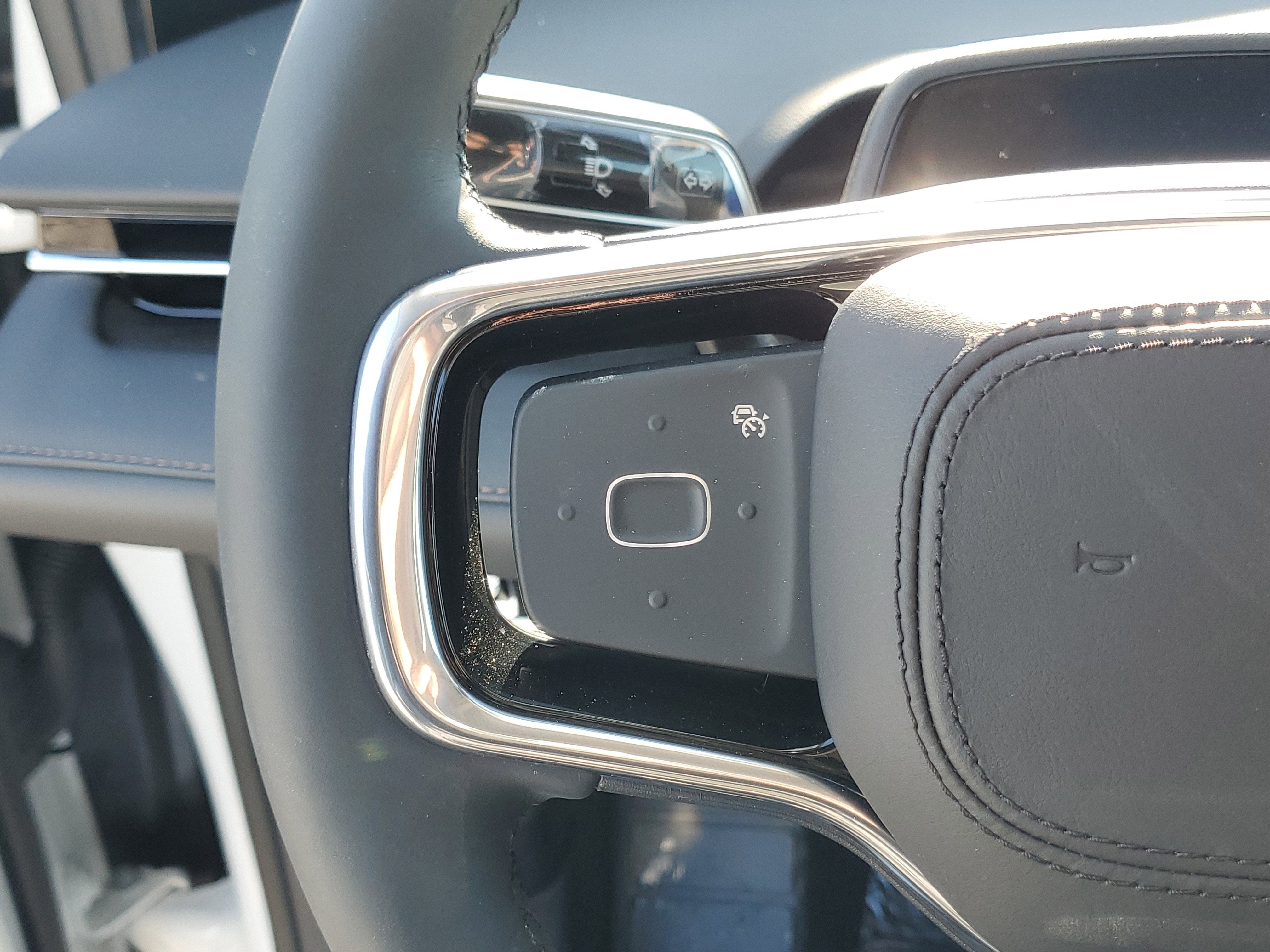 2026 Lincoln Nautilus Reserve Hybrid