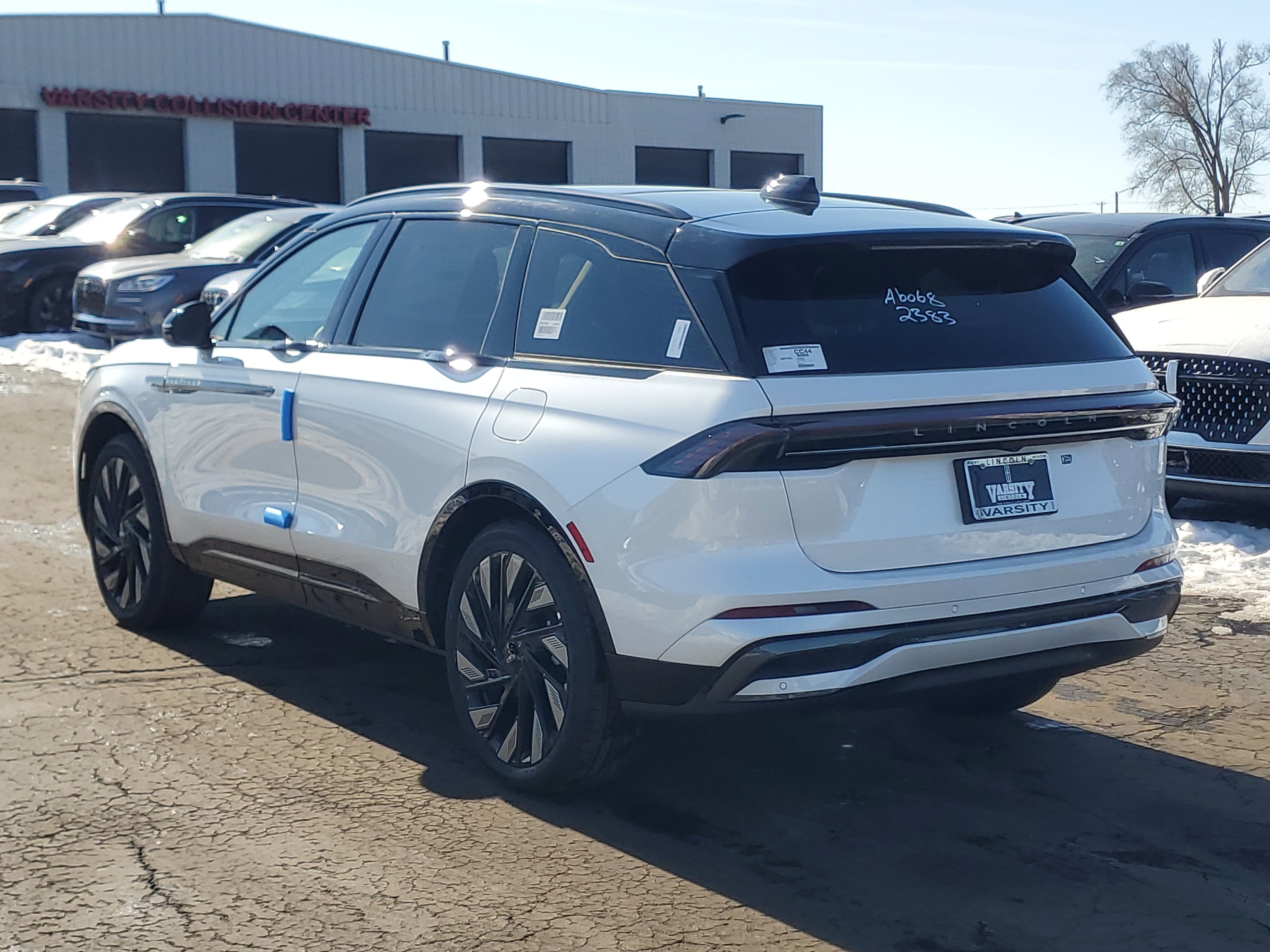 2026 Lincoln Nautilus Reserve Hybrid