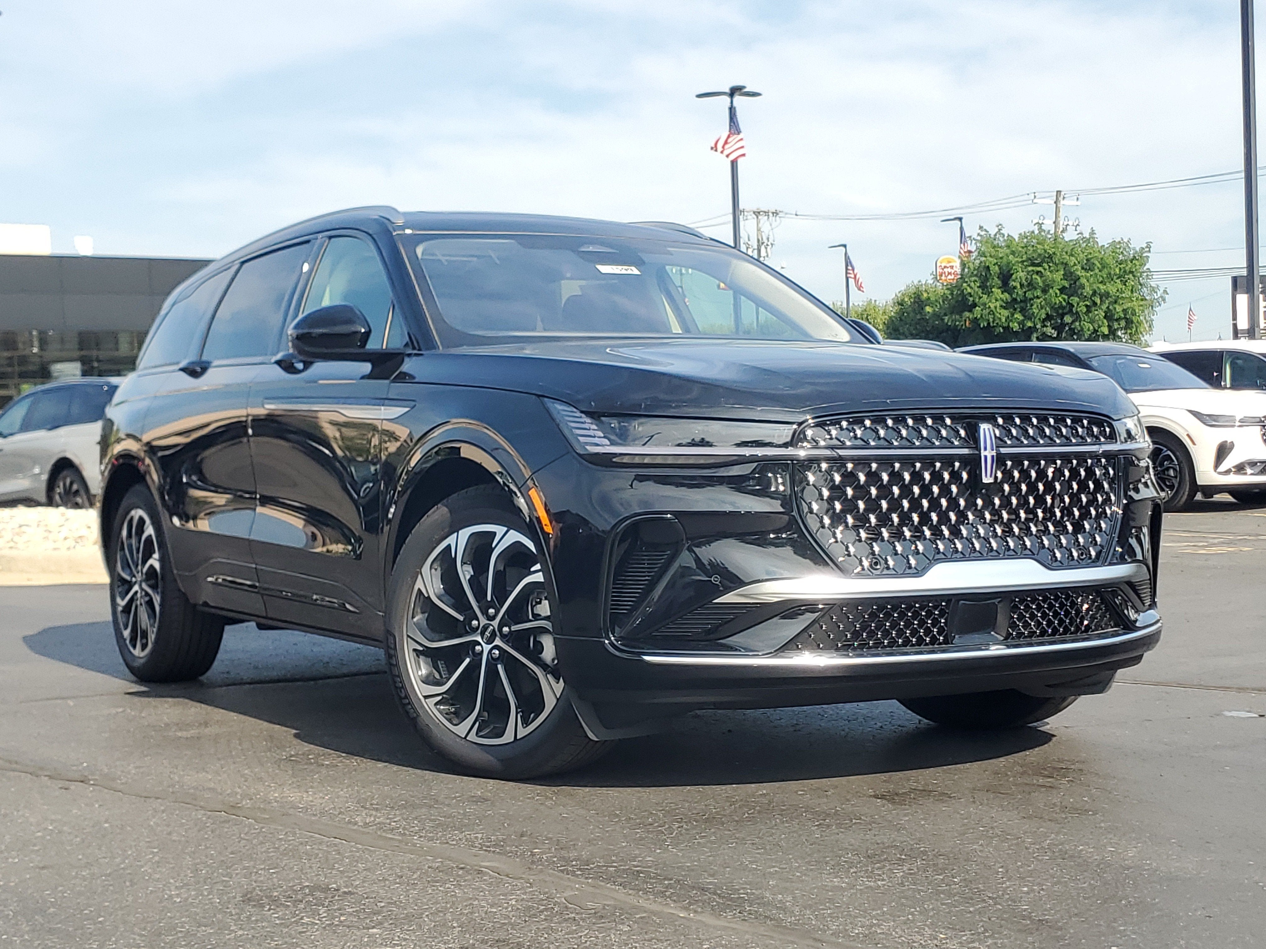 2026 Lincoln Nautilus Reserve Hybrid
