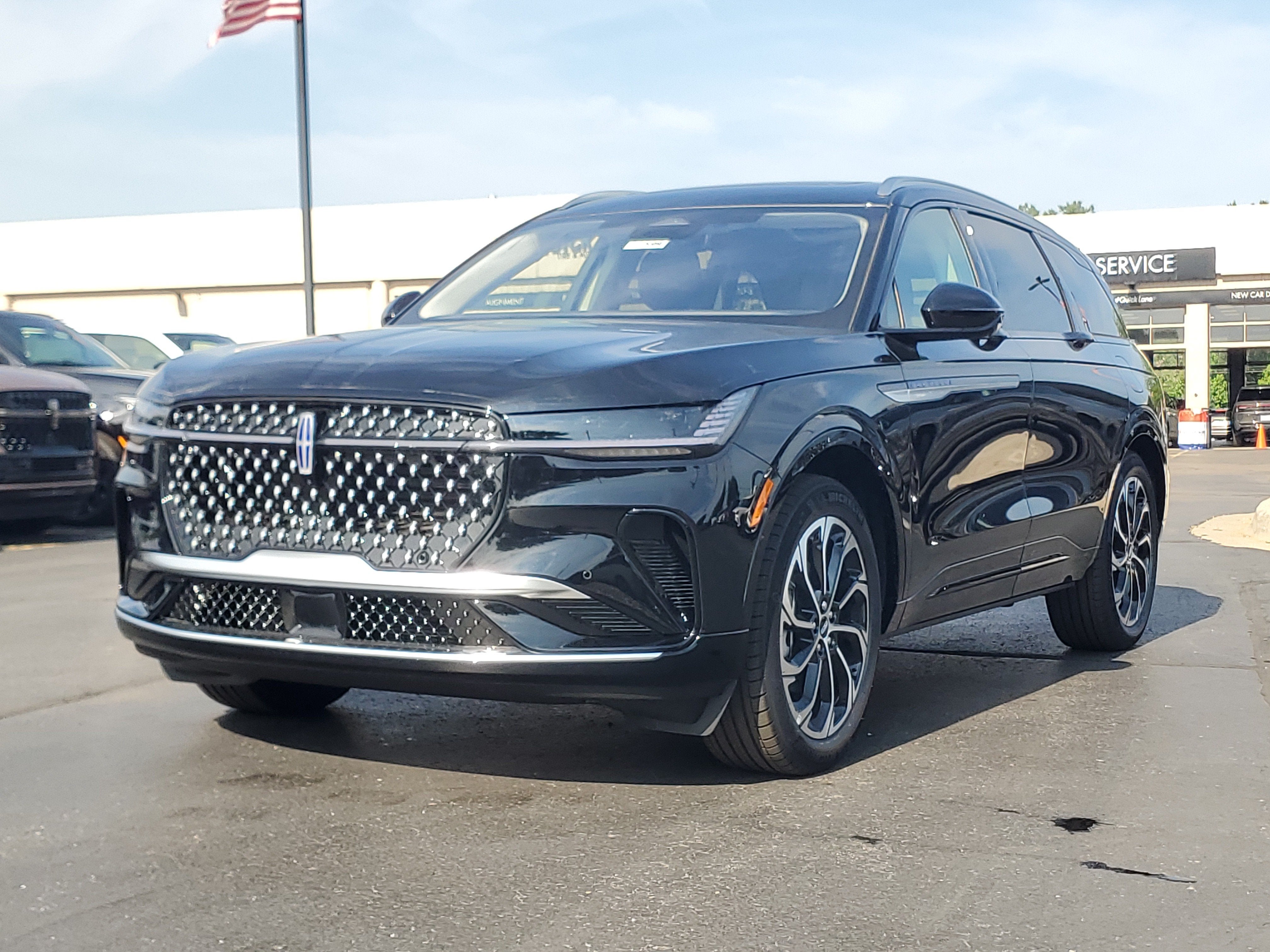 2026 Lincoln Nautilus Reserve Hybrid