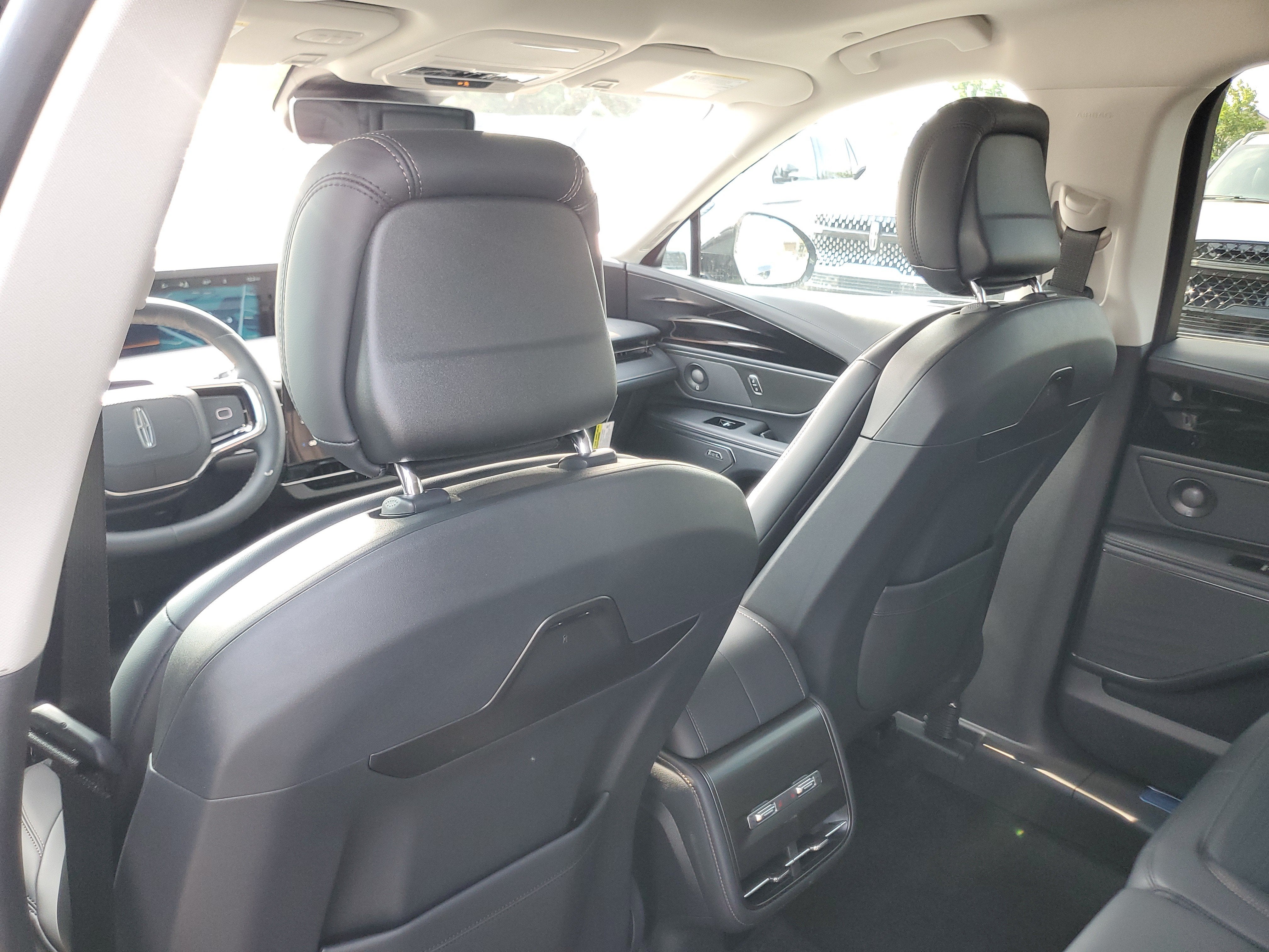2026 Lincoln Nautilus Reserve Hybrid