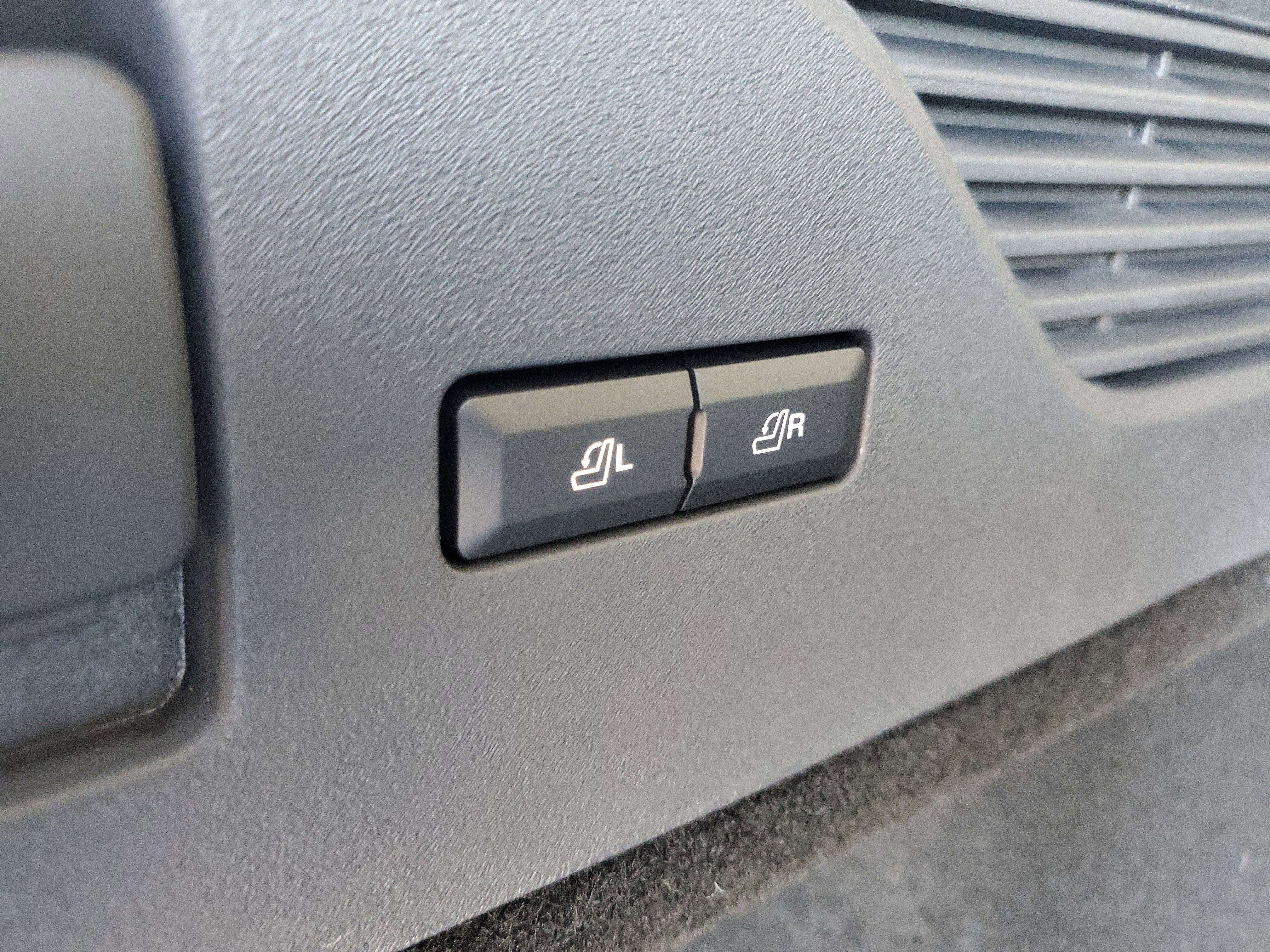 2026 Lincoln Nautilus Reserve Hybrid