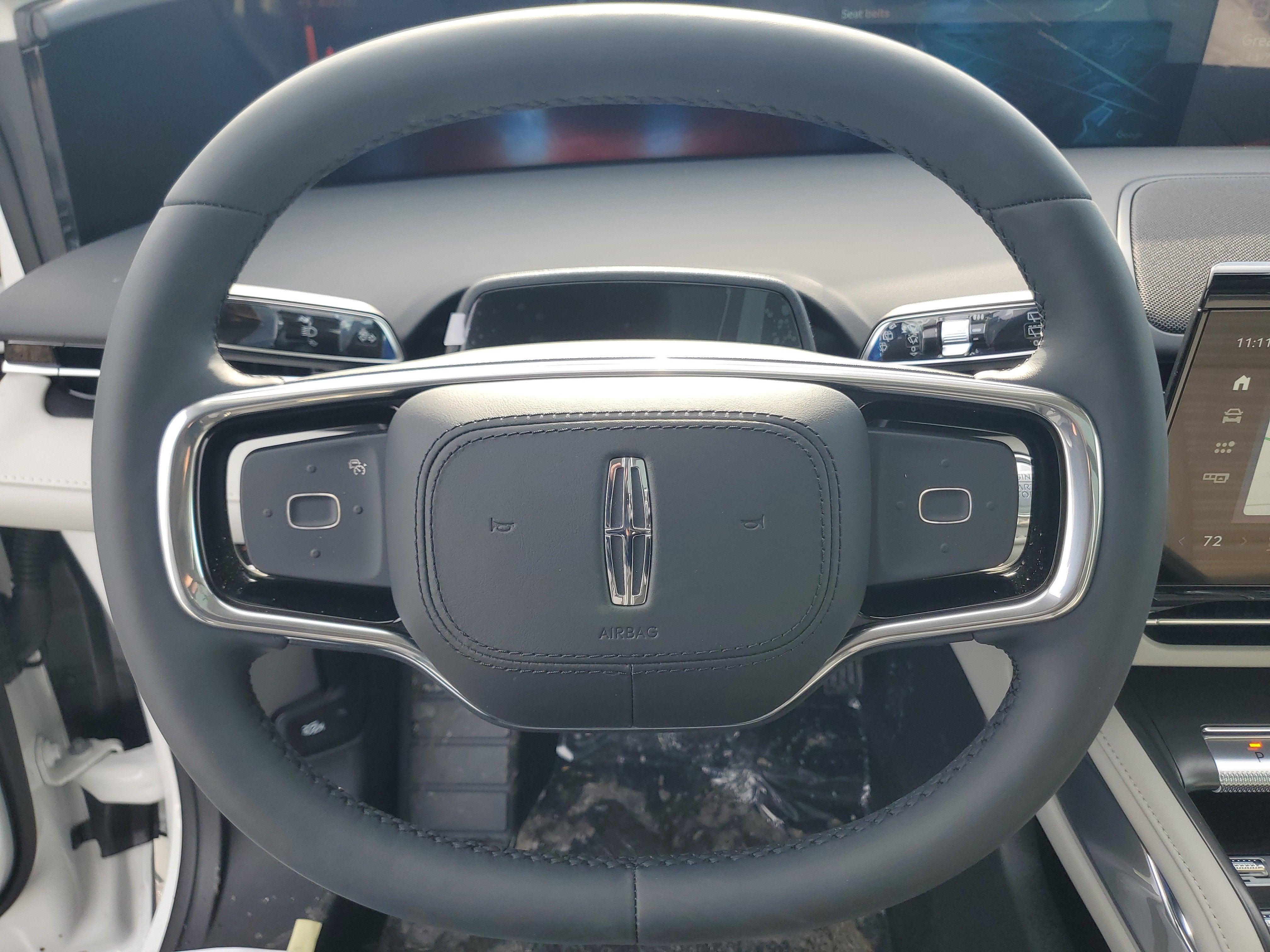 2026 Lincoln Nautilus Reserve Hybrid