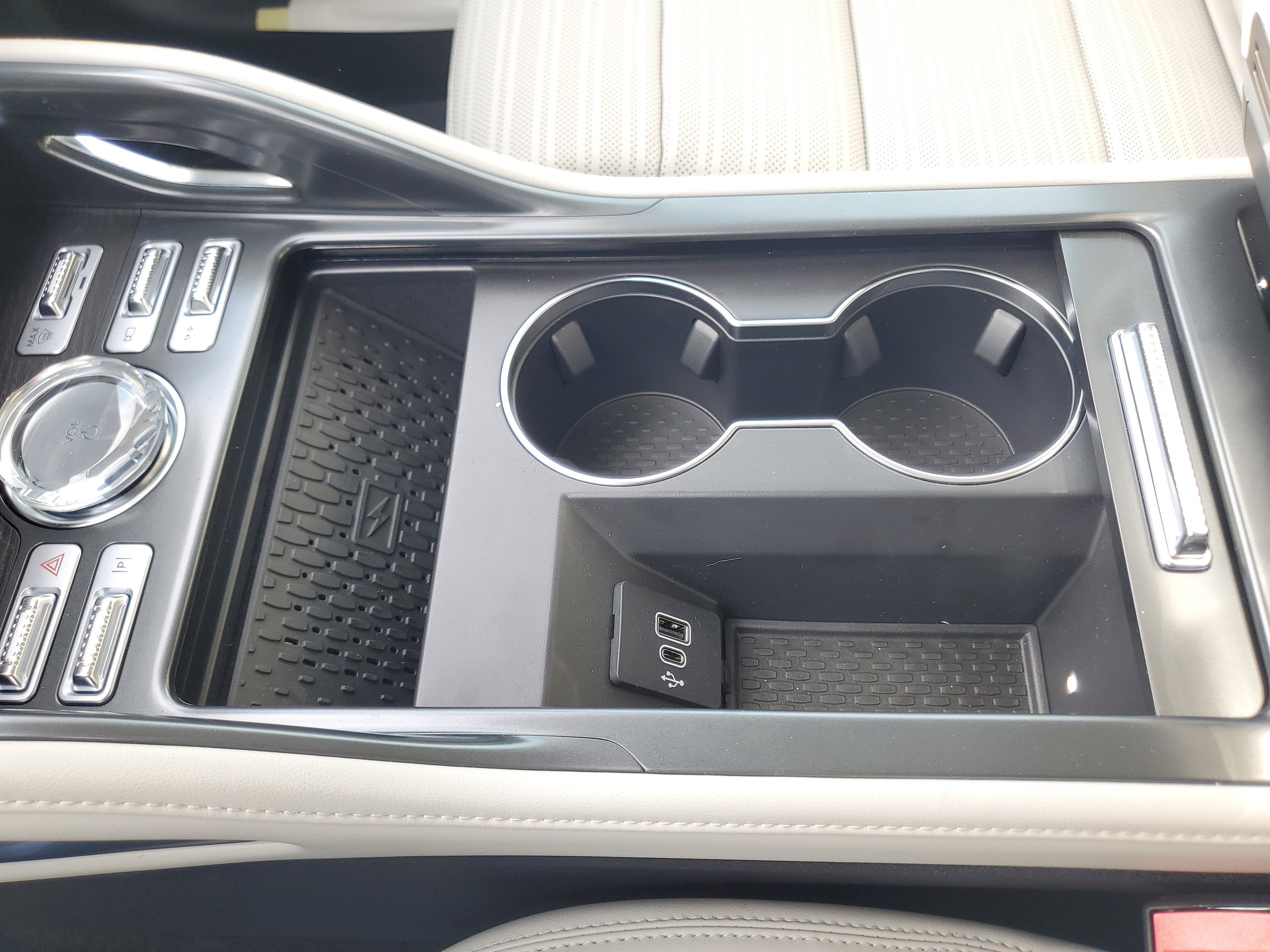 2026 Lincoln Nautilus Reserve Hybrid