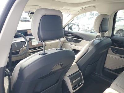 2026 Lincoln Nautilus Reserve Hybrid