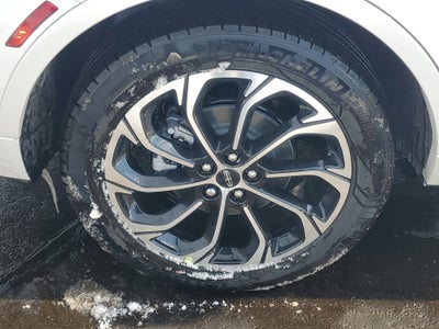 2026 Lincoln Nautilus Reserve Hybrid