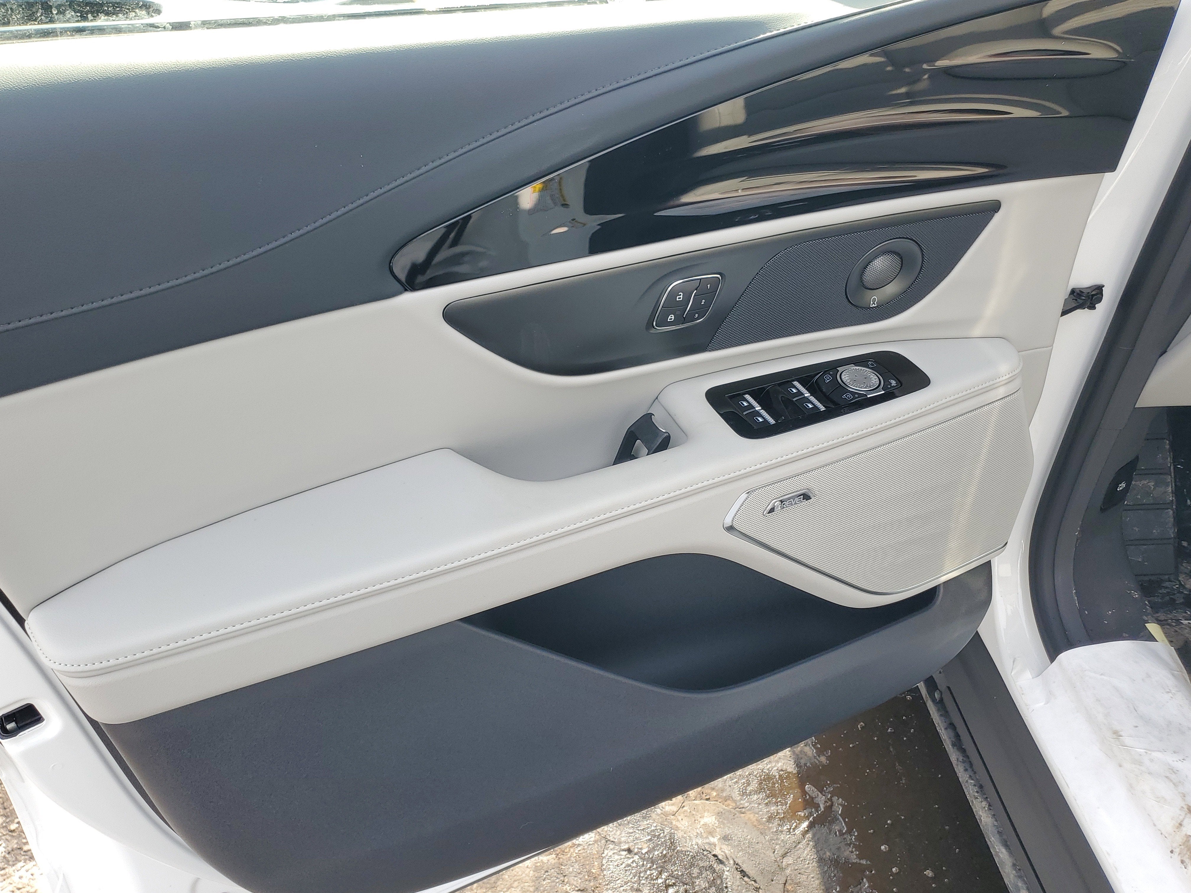 2026 Lincoln Nautilus Reserve Hybrid