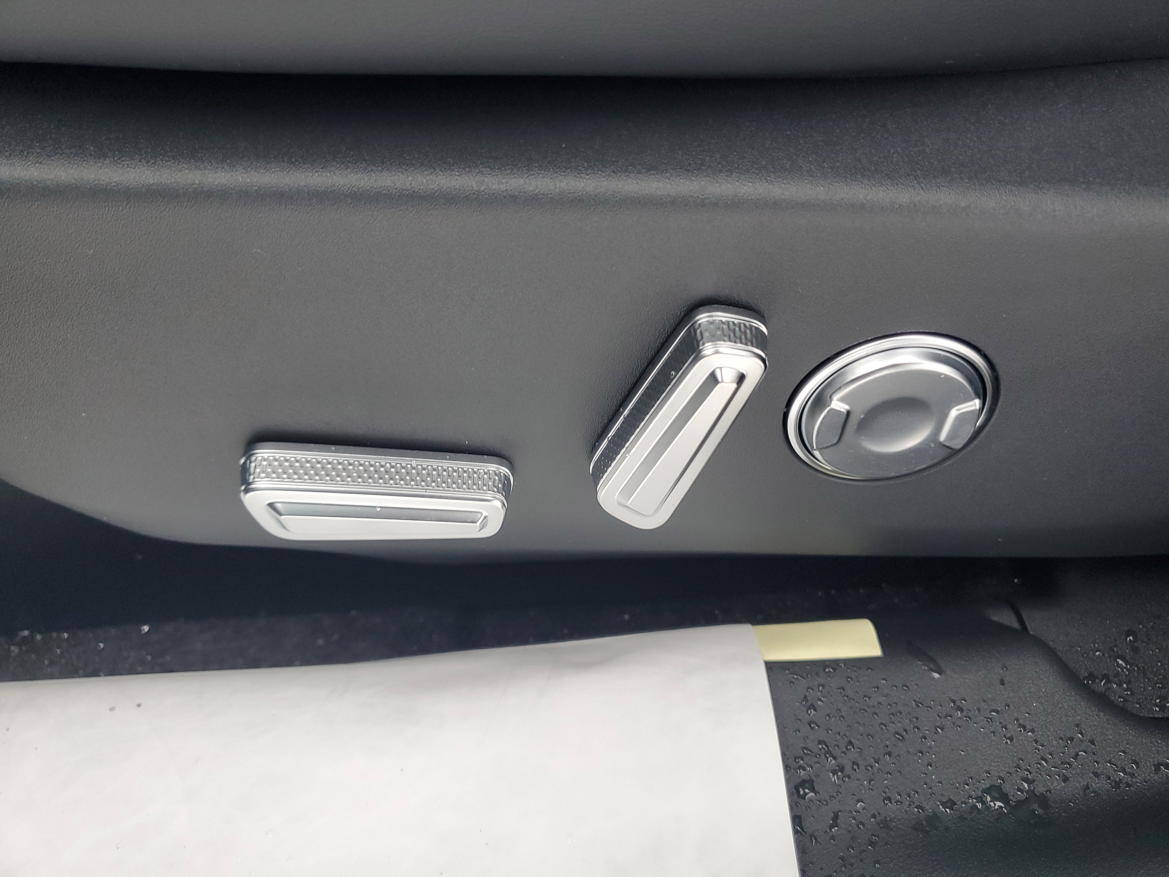 2026 Lincoln Nautilus Reserve Hybrid