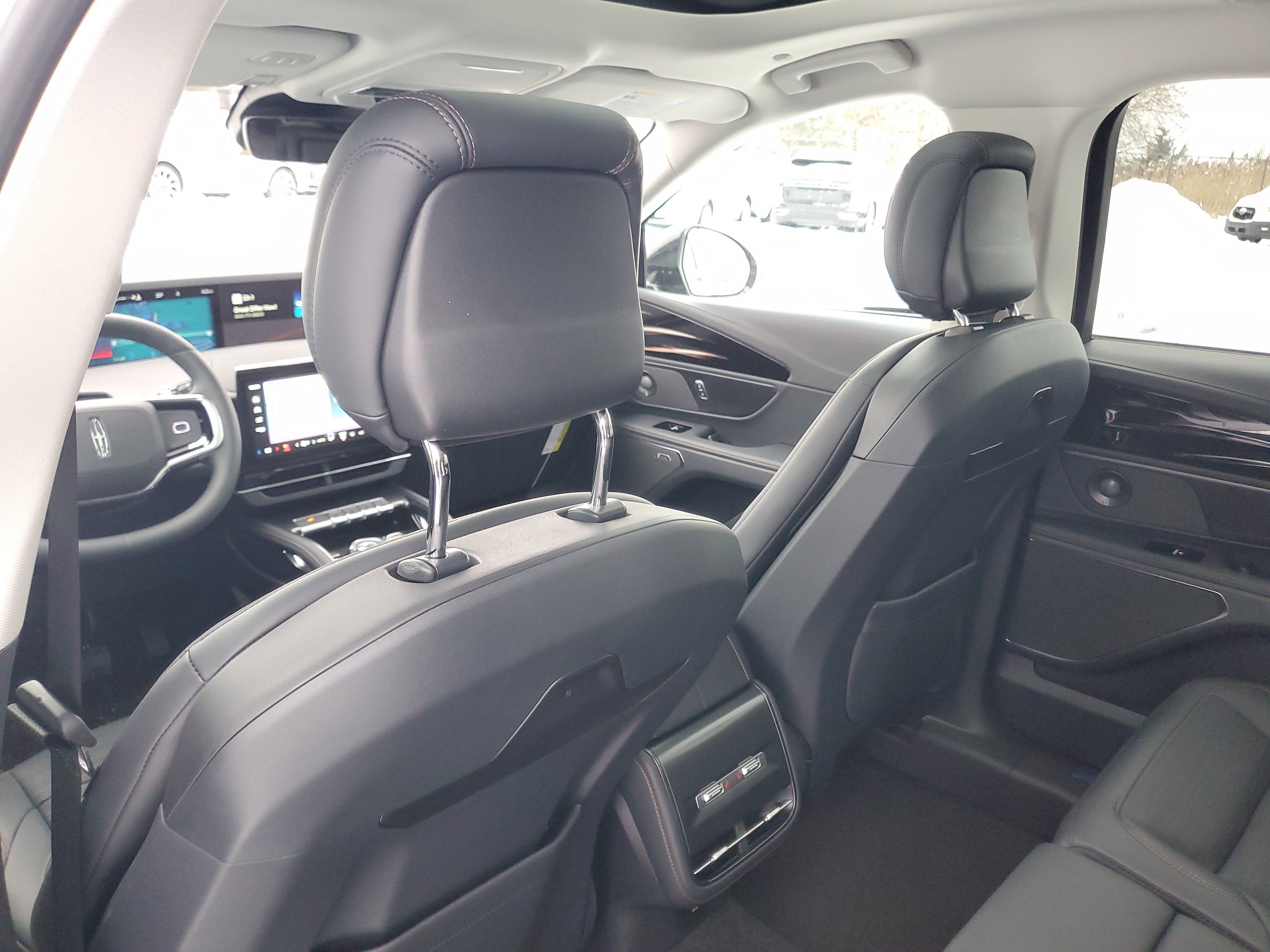 2026 Lincoln Nautilus Reserve Hybrid