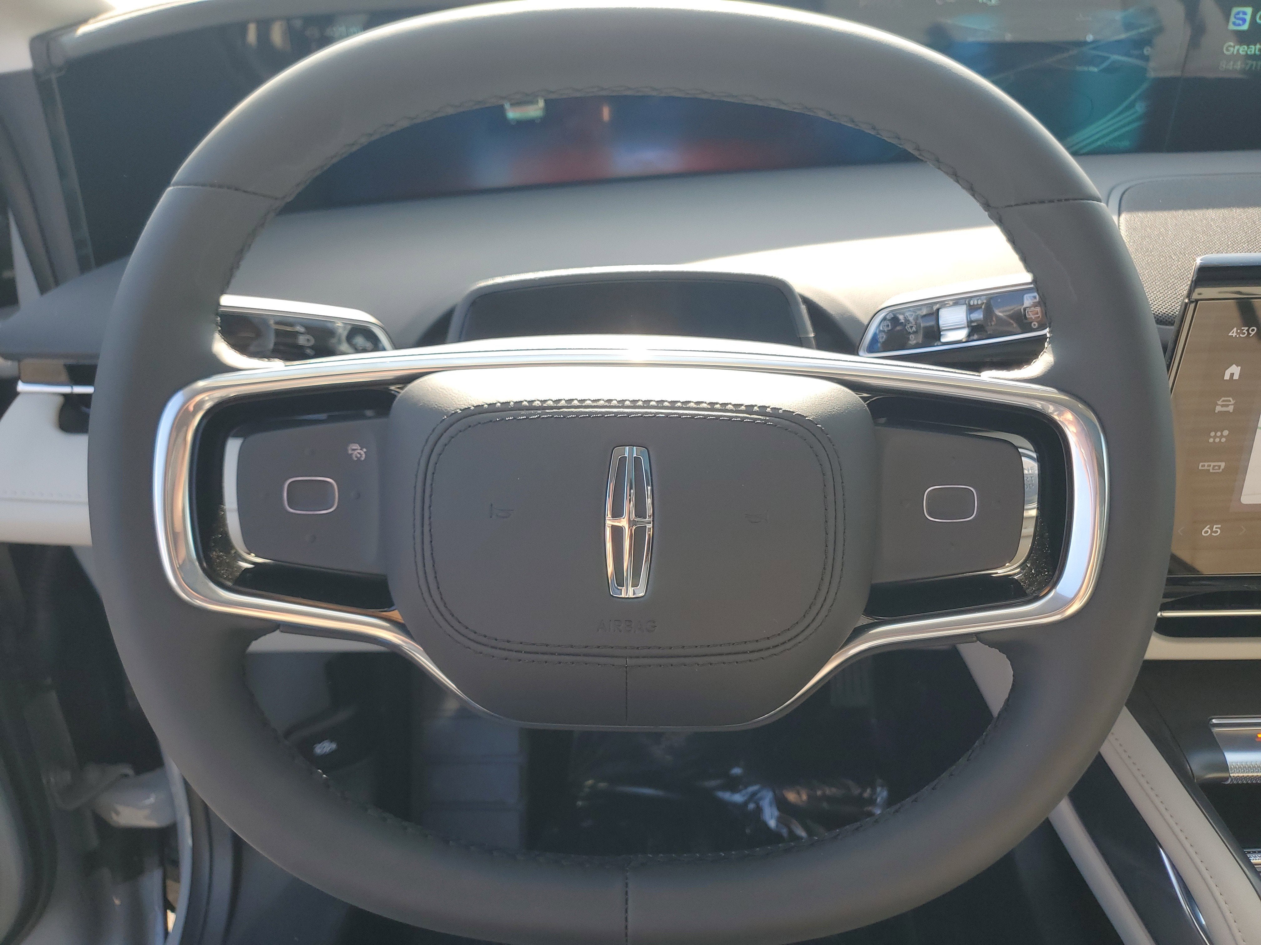 2026 Lincoln Nautilus Reserve Hybrid