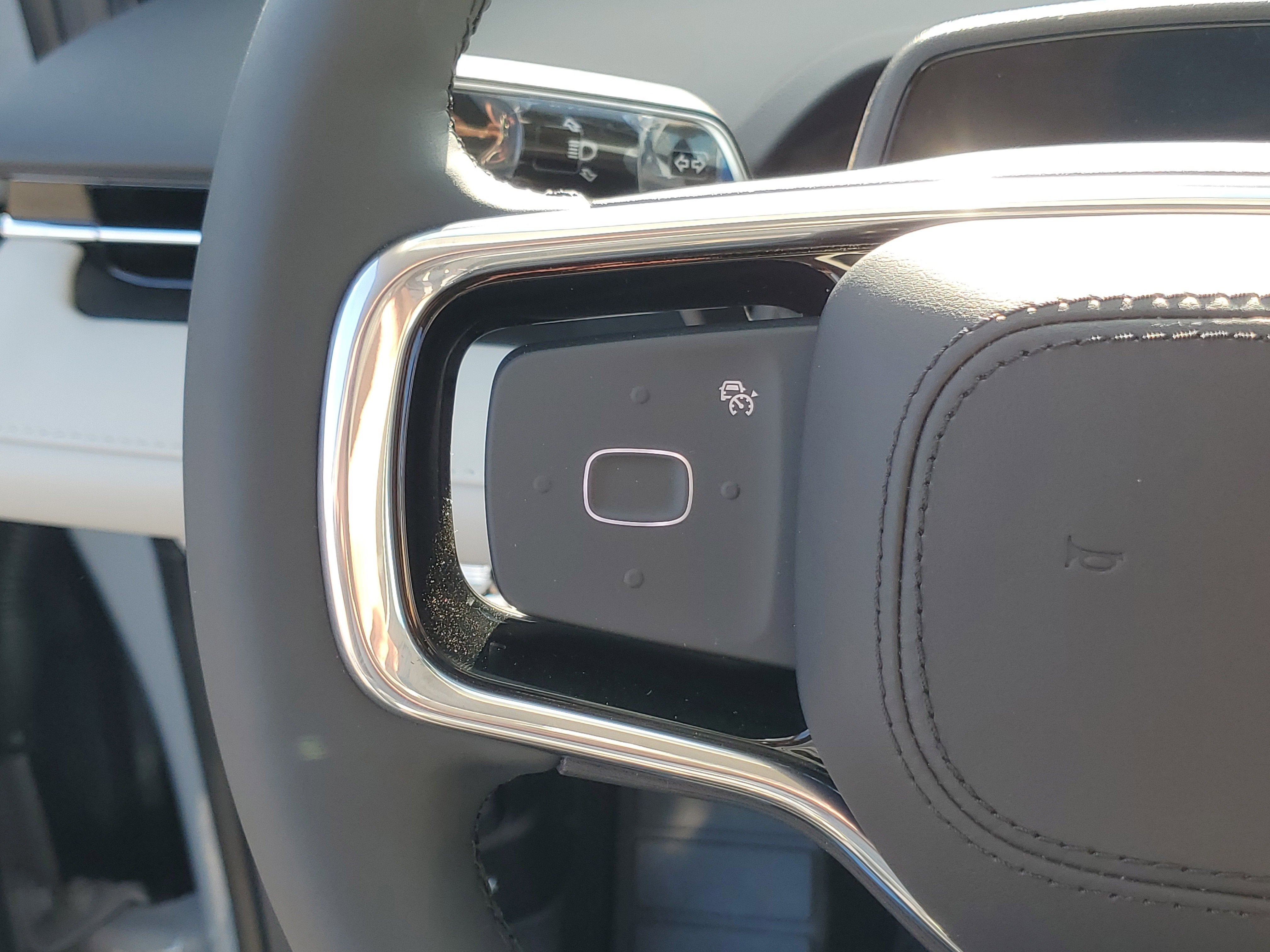 2026 Lincoln Nautilus Reserve Hybrid