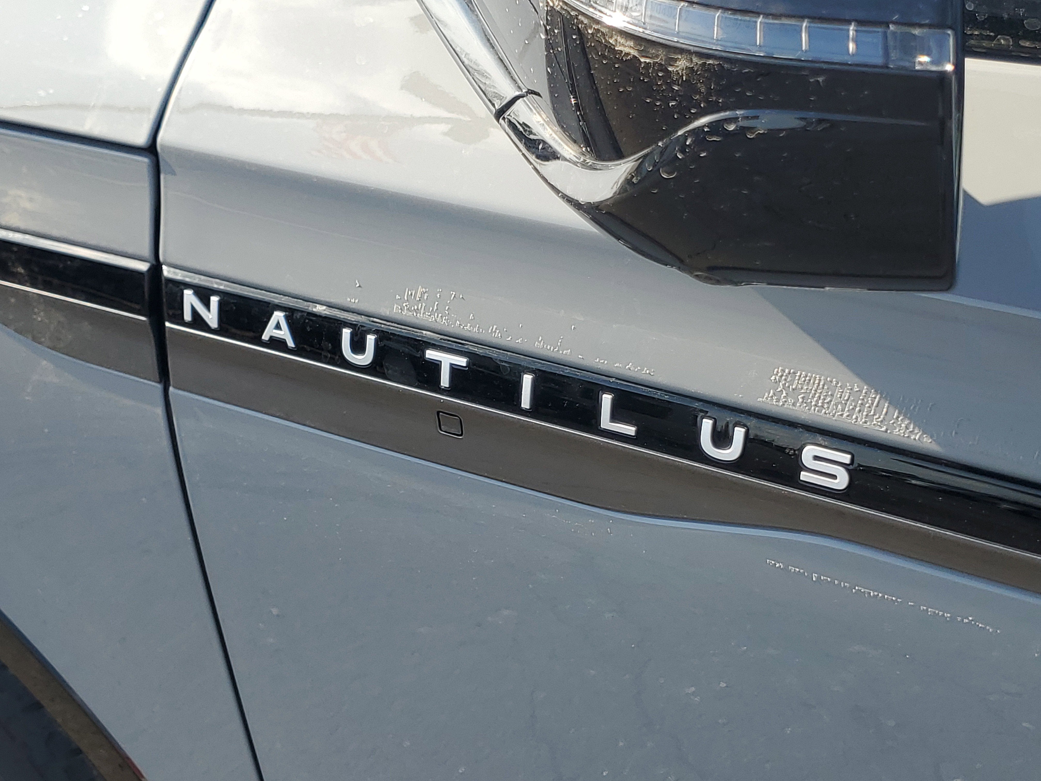 2026 Lincoln Nautilus Reserve Hybrid