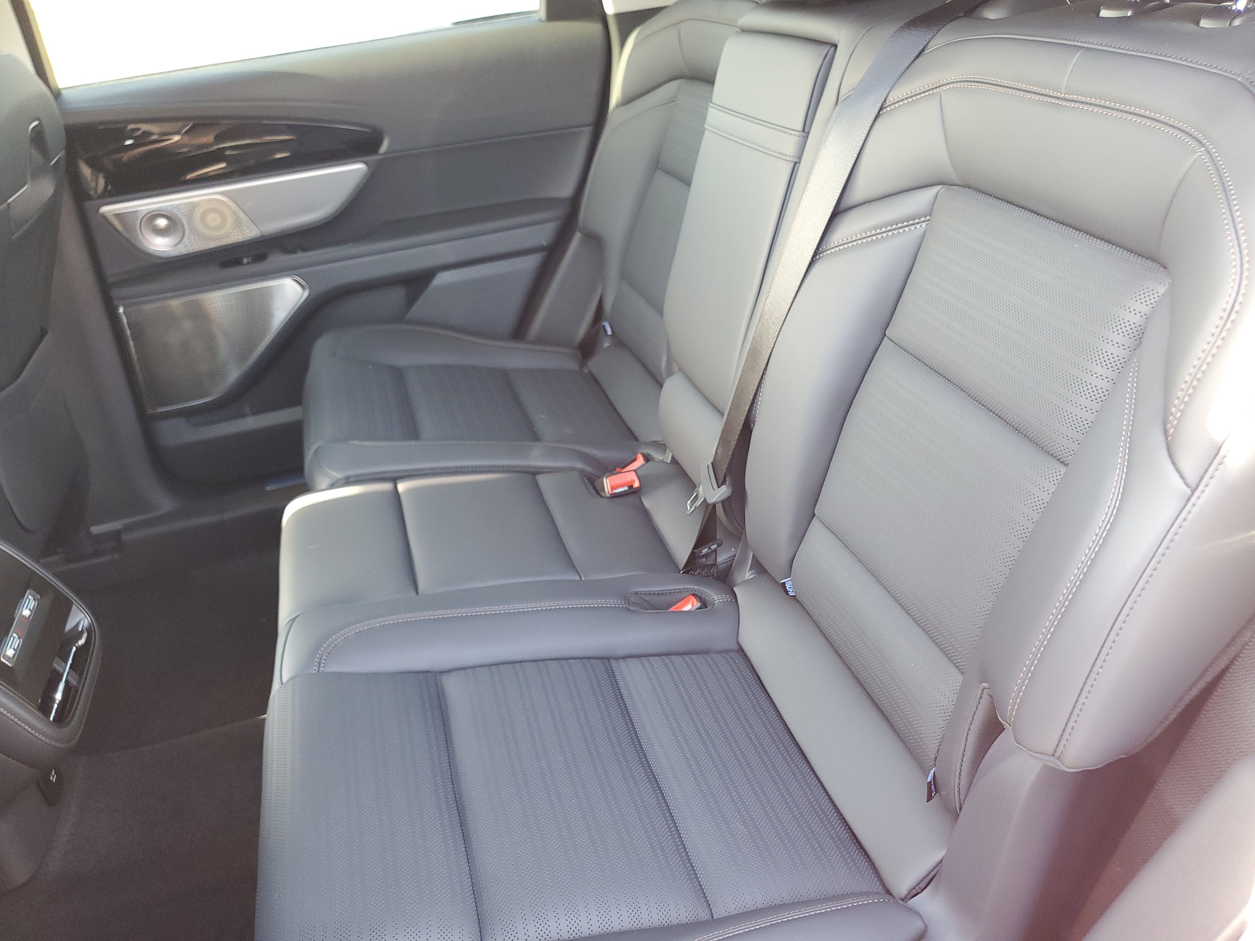 2026 Lincoln Nautilus Reserve Hybrid