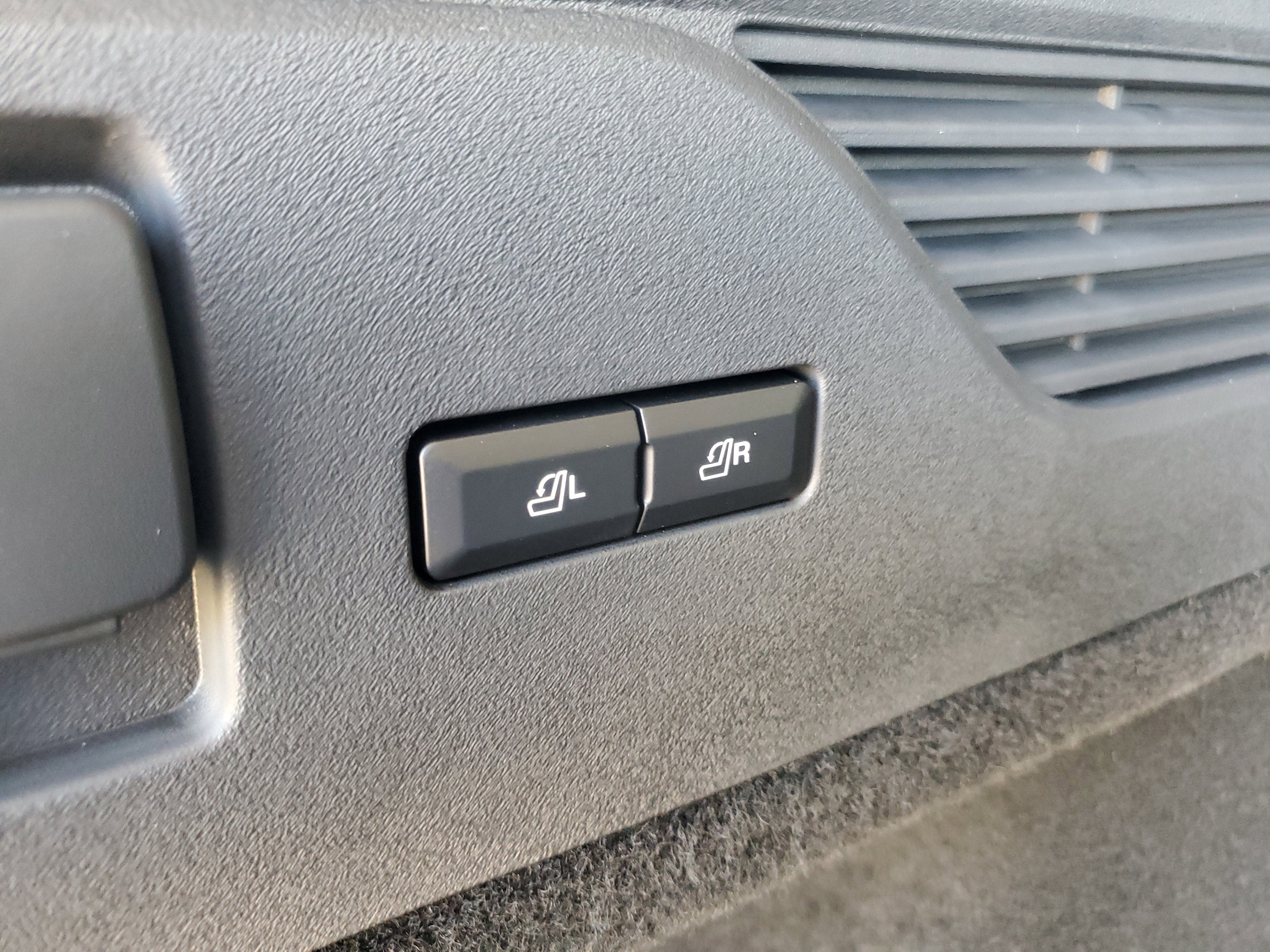 2026 Lincoln Nautilus Reserve Hybrid