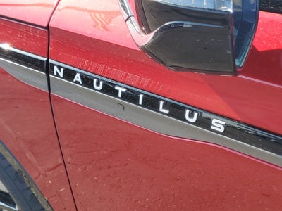 2026 Lincoln Nautilus Reserve Hybrid