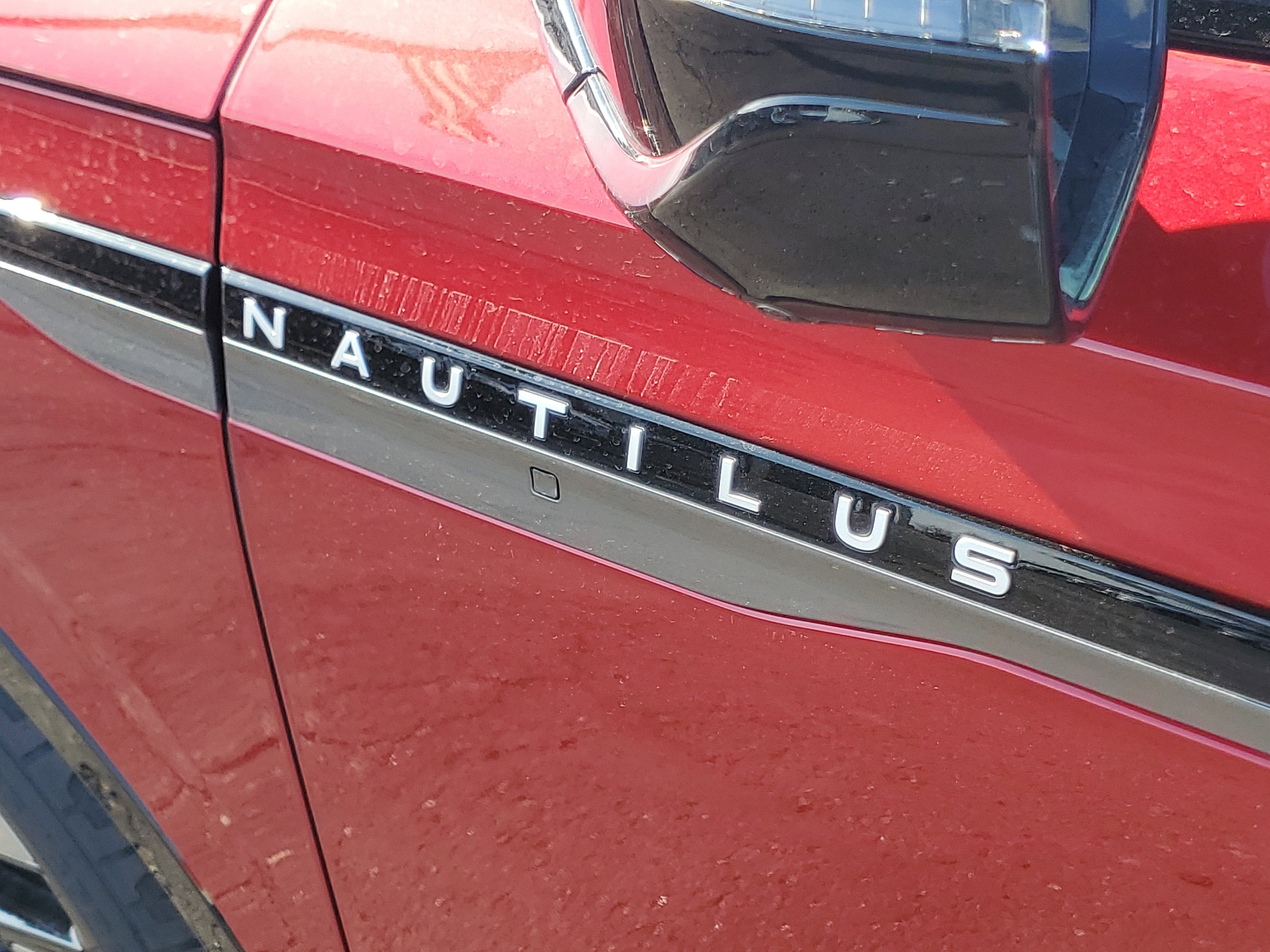 2026 Lincoln Nautilus Reserve Hybrid
