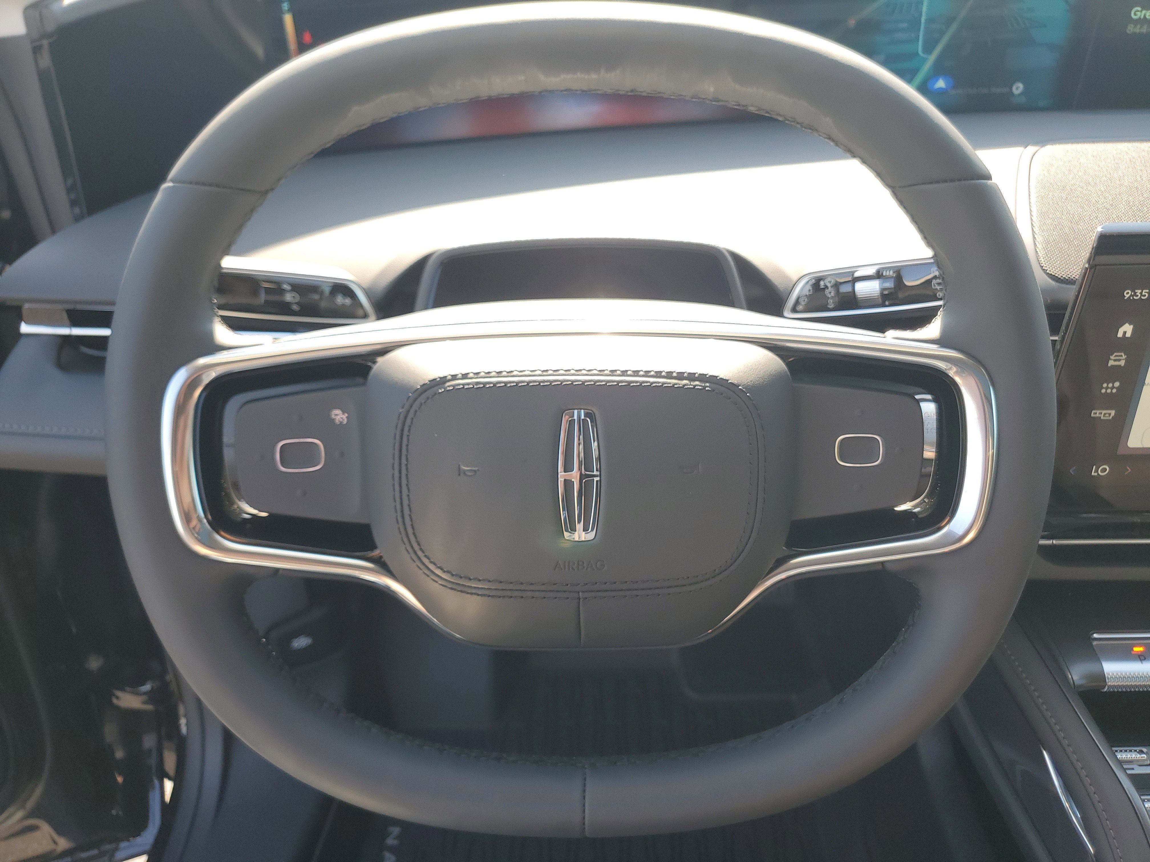 2026 Lincoln Nautilus Reserve Hybrid