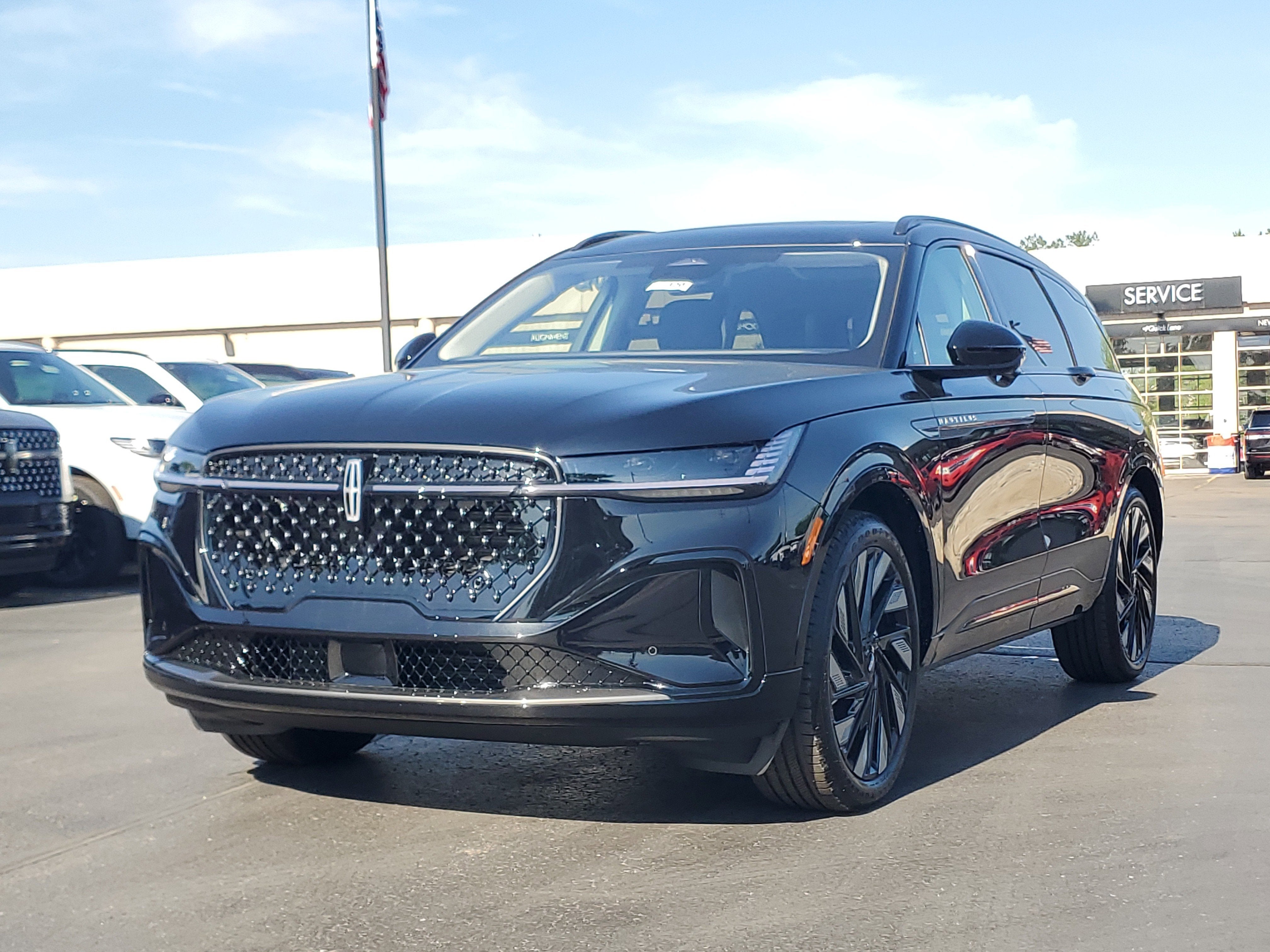 2026 Lincoln Nautilus Reserve Hybrid