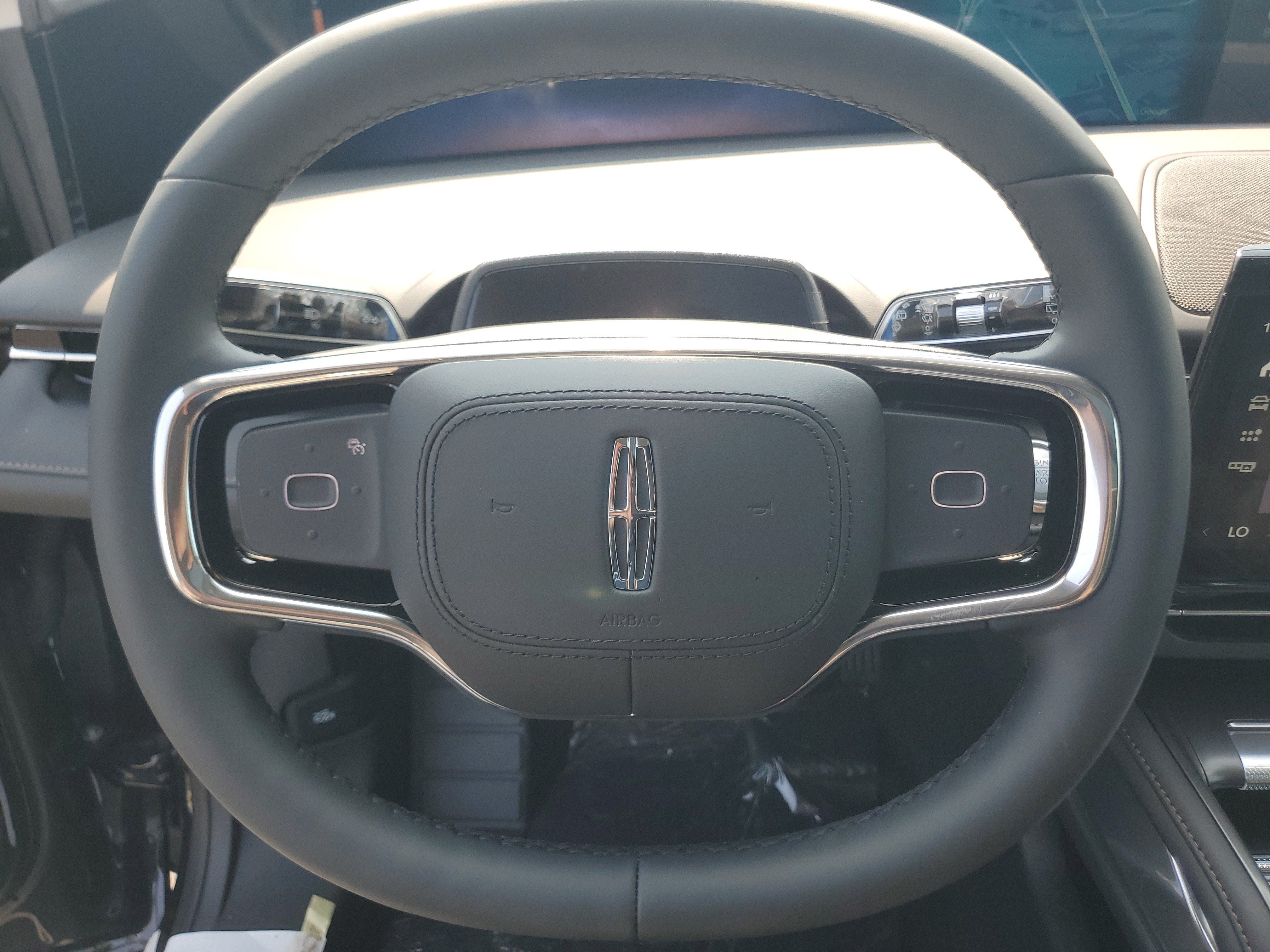 2026 Lincoln Nautilus Reserve Hybrid
