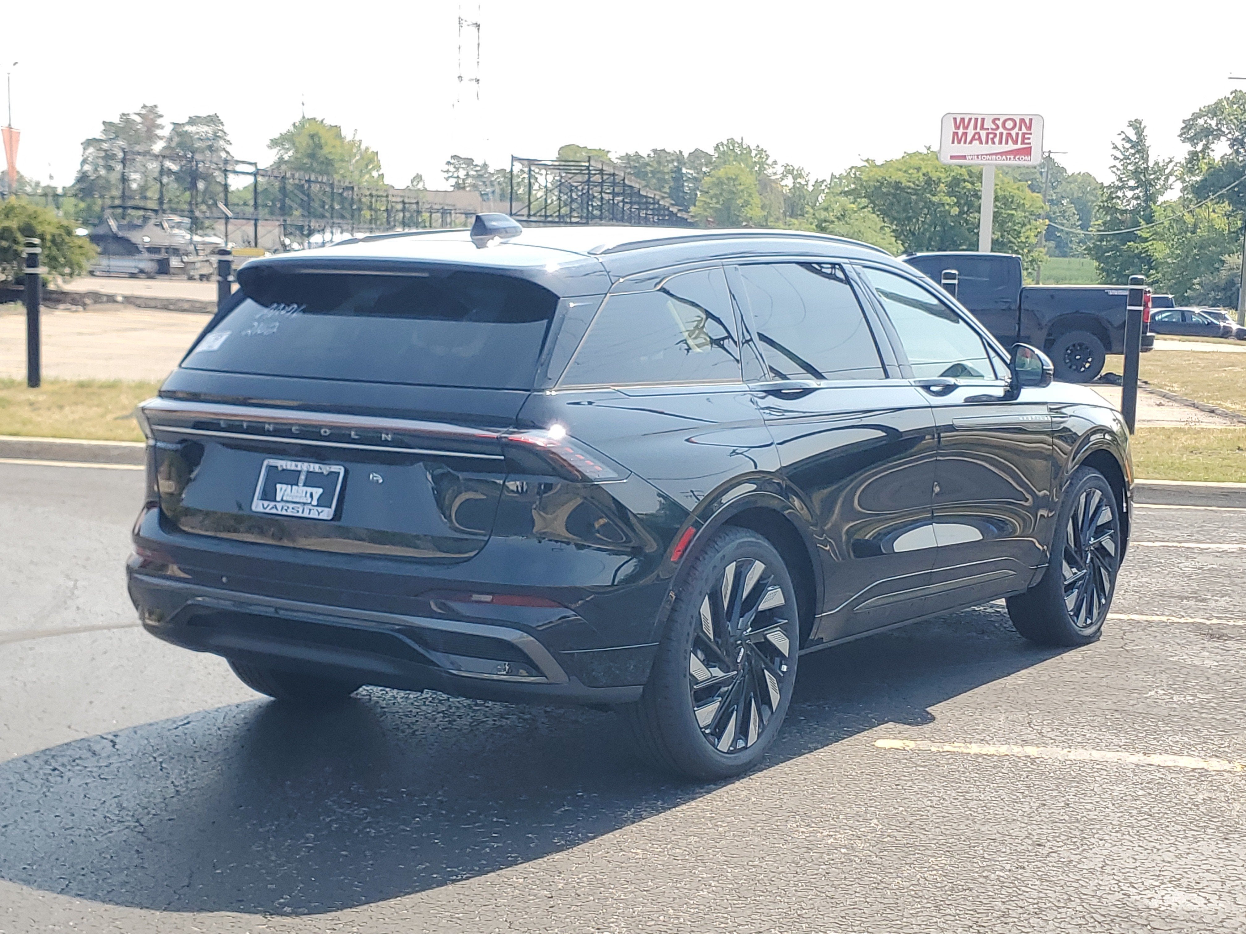 2026 Lincoln Nautilus Reserve Hybrid