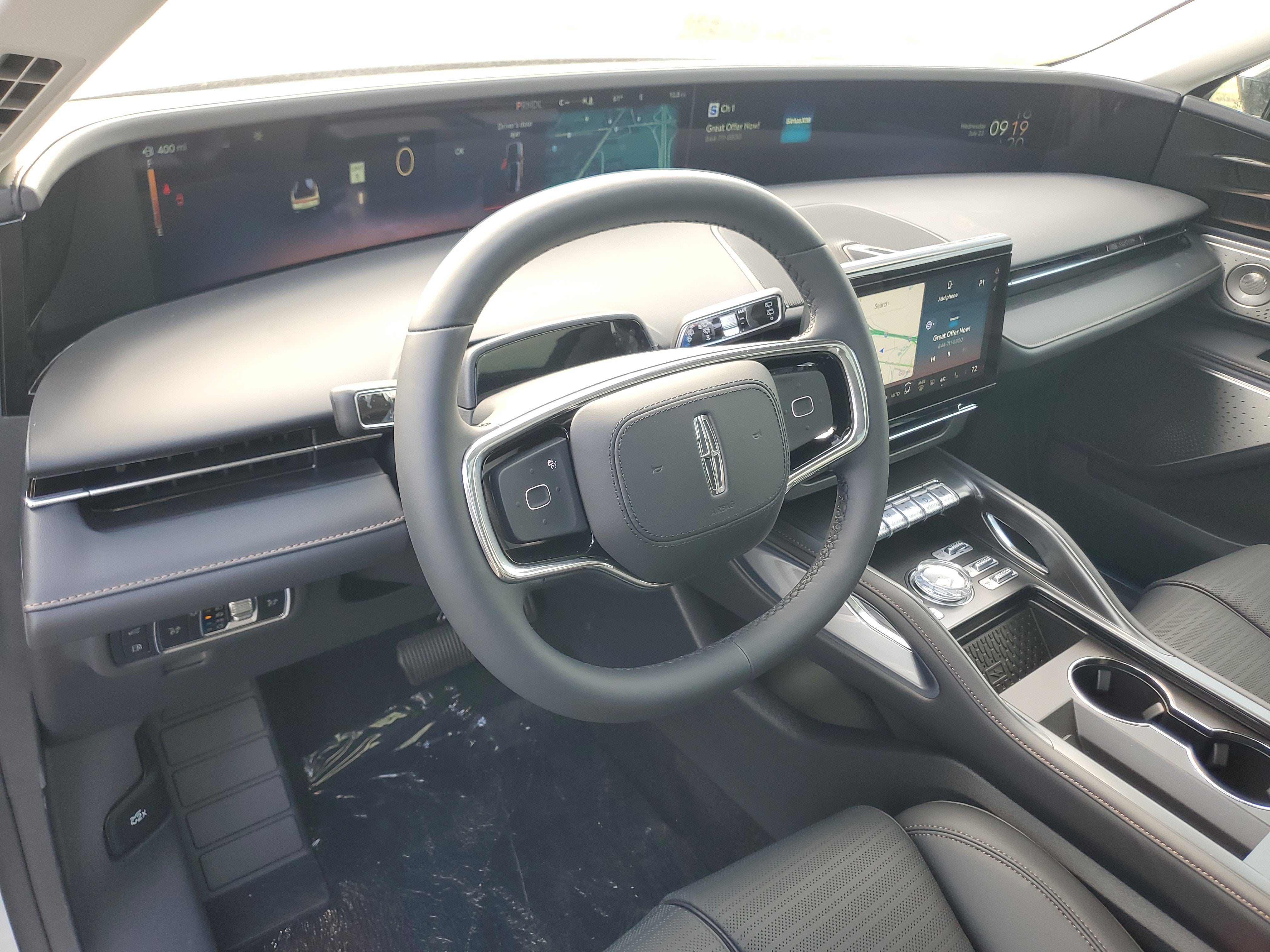 2026 Lincoln Nautilus Reserve Hybrid